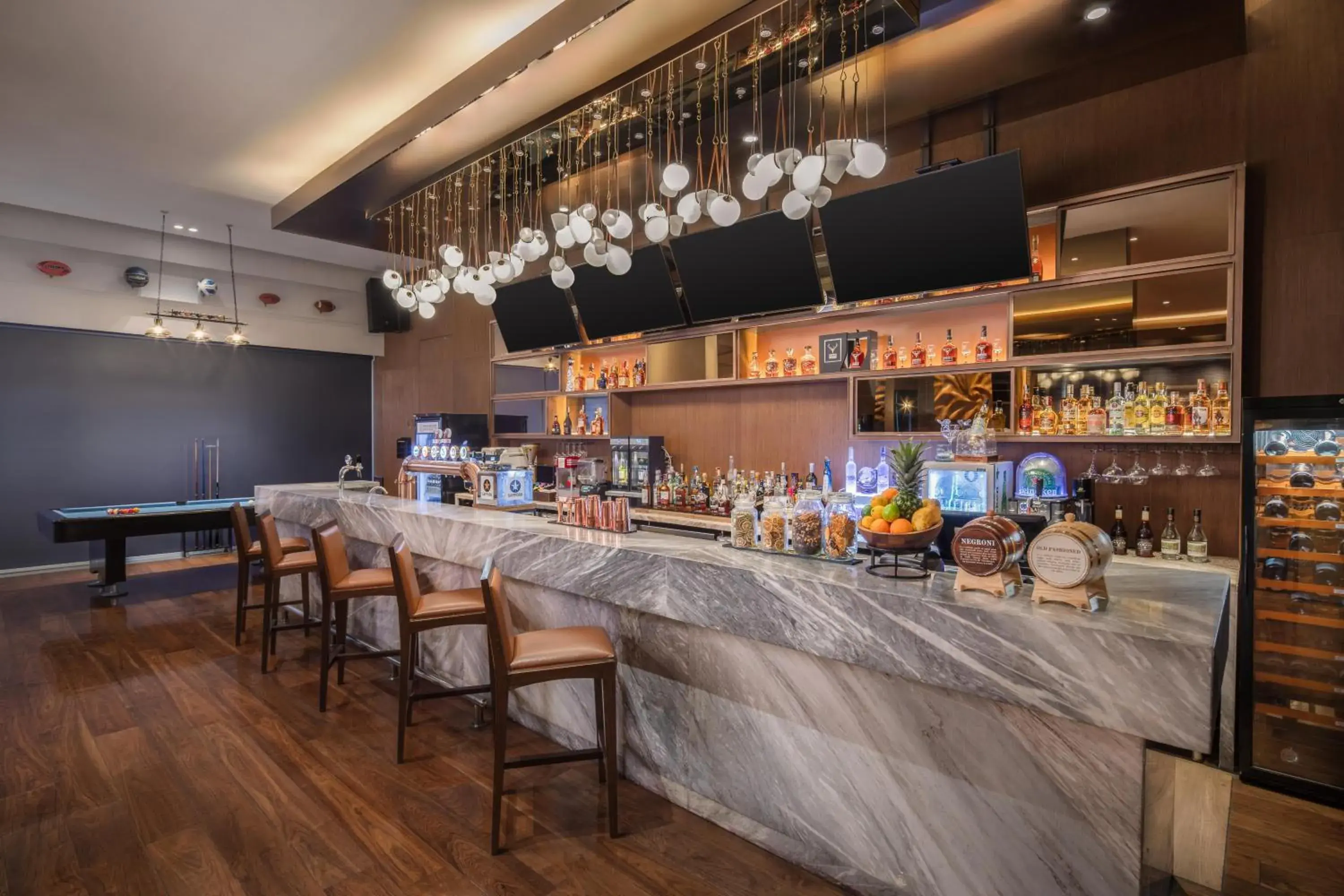 Lounge or bar in Hilton Manila Newport World Resorts Lounge or bar in Hilton Manila Newport World Resorts