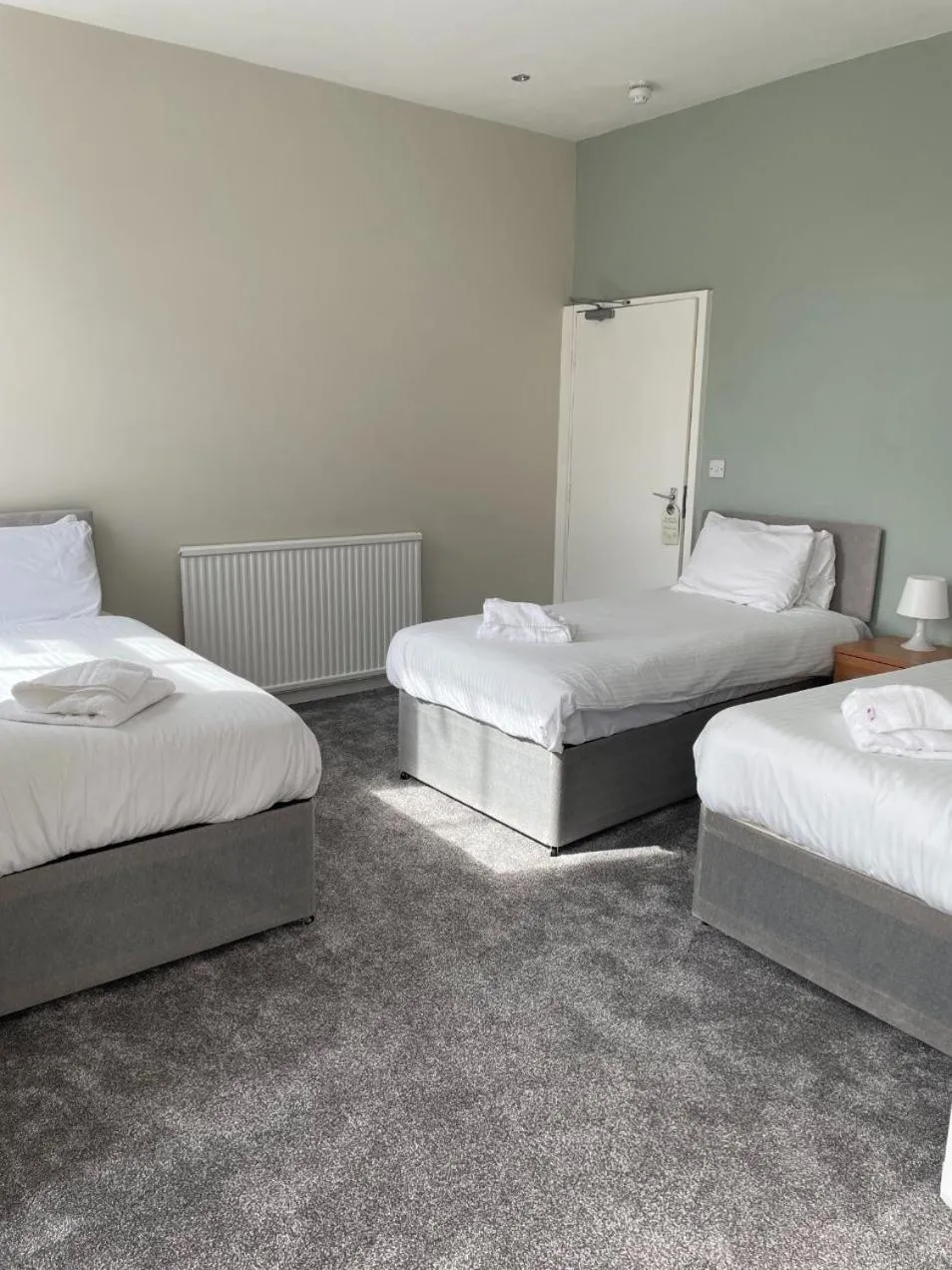 Photo of the whole room, Bed in The Georgian Hollies Hotel