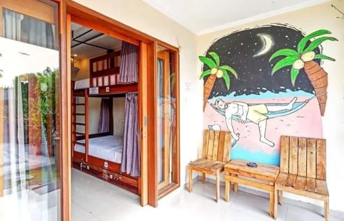 Bedroom, Bed in Castaway Hostel