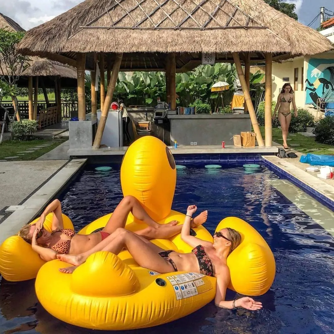 Day in Castaway Hostel