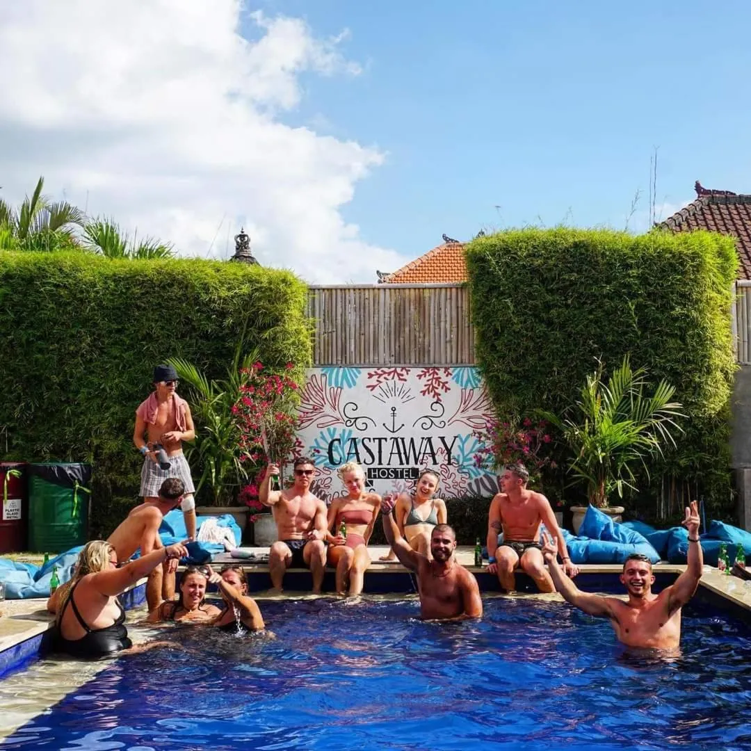 Day in Castaway Hostel