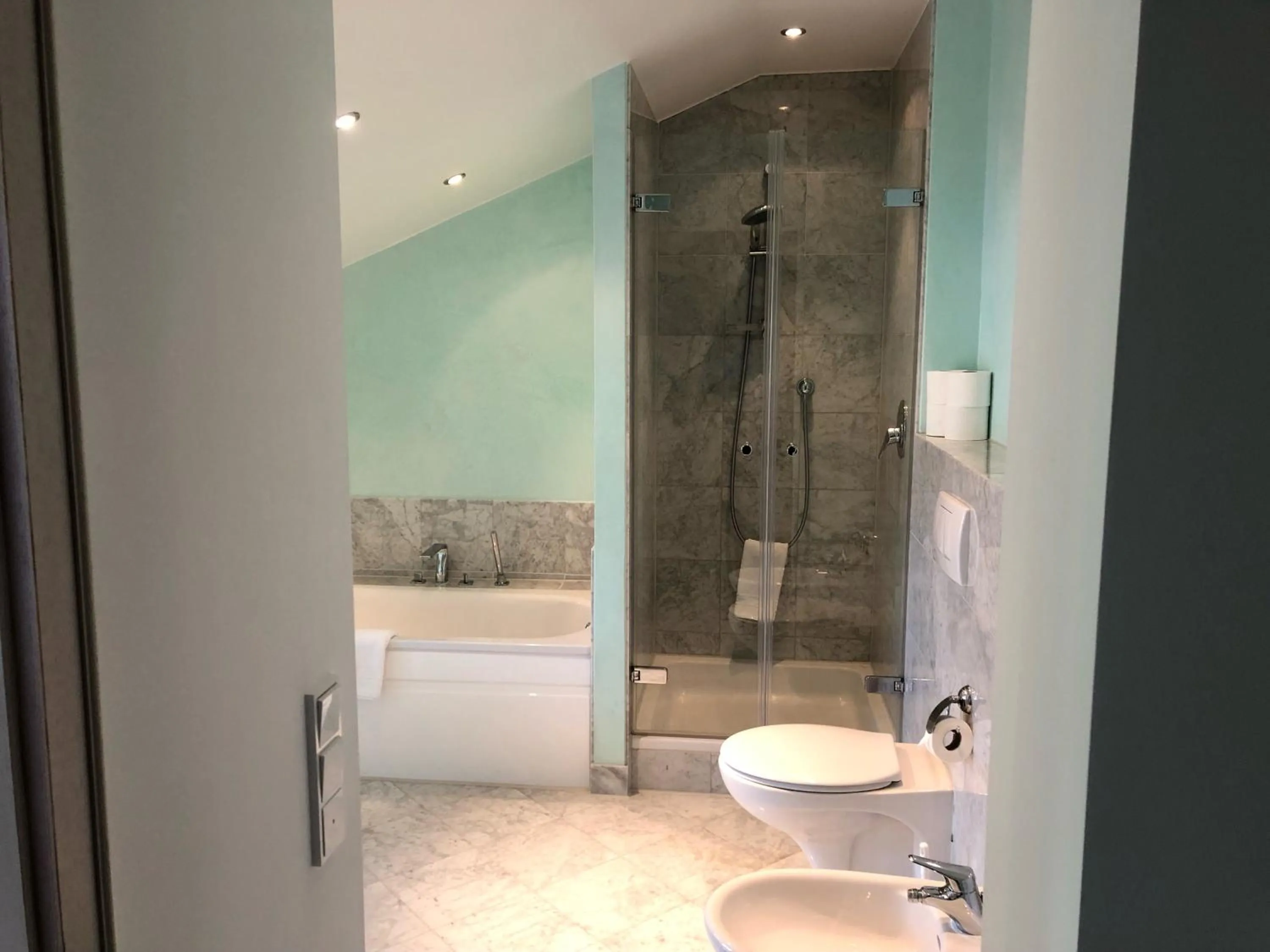 Bathroom in Hotel Alte Post