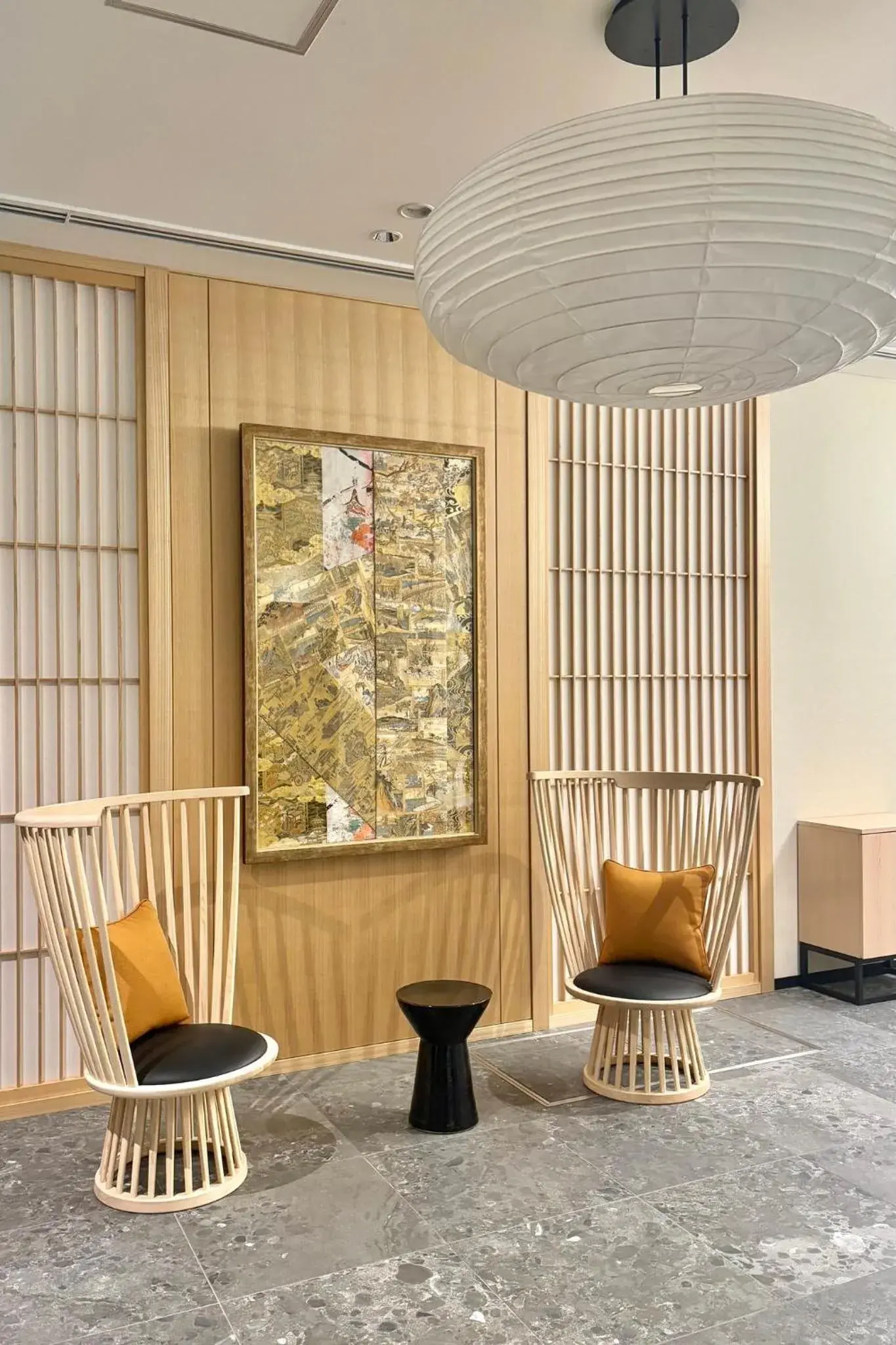 Property building in Garner Hotel Osaka Honmachi Midosuji by IHG Property building in Garner Hotel Osaka Honmachi Midosuji by IHG