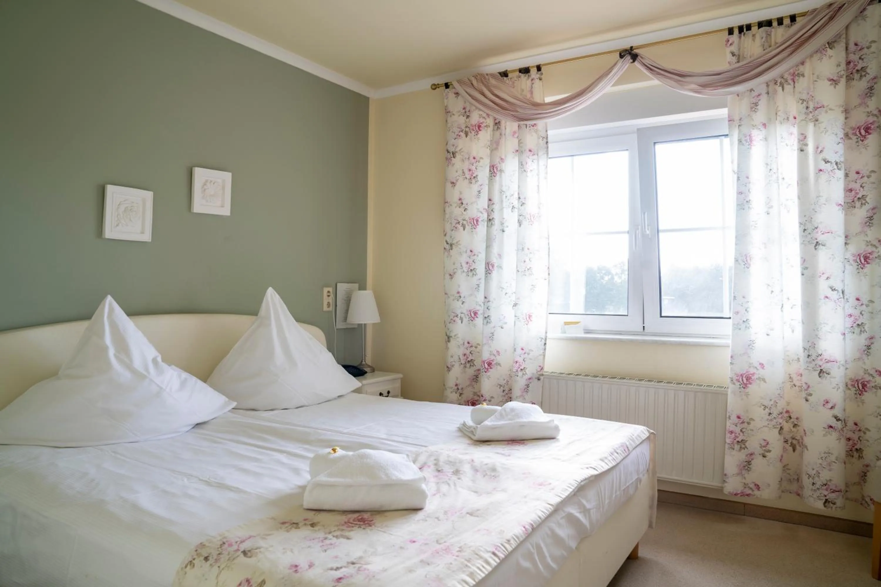 Bed in Hotel Am Wald B&B