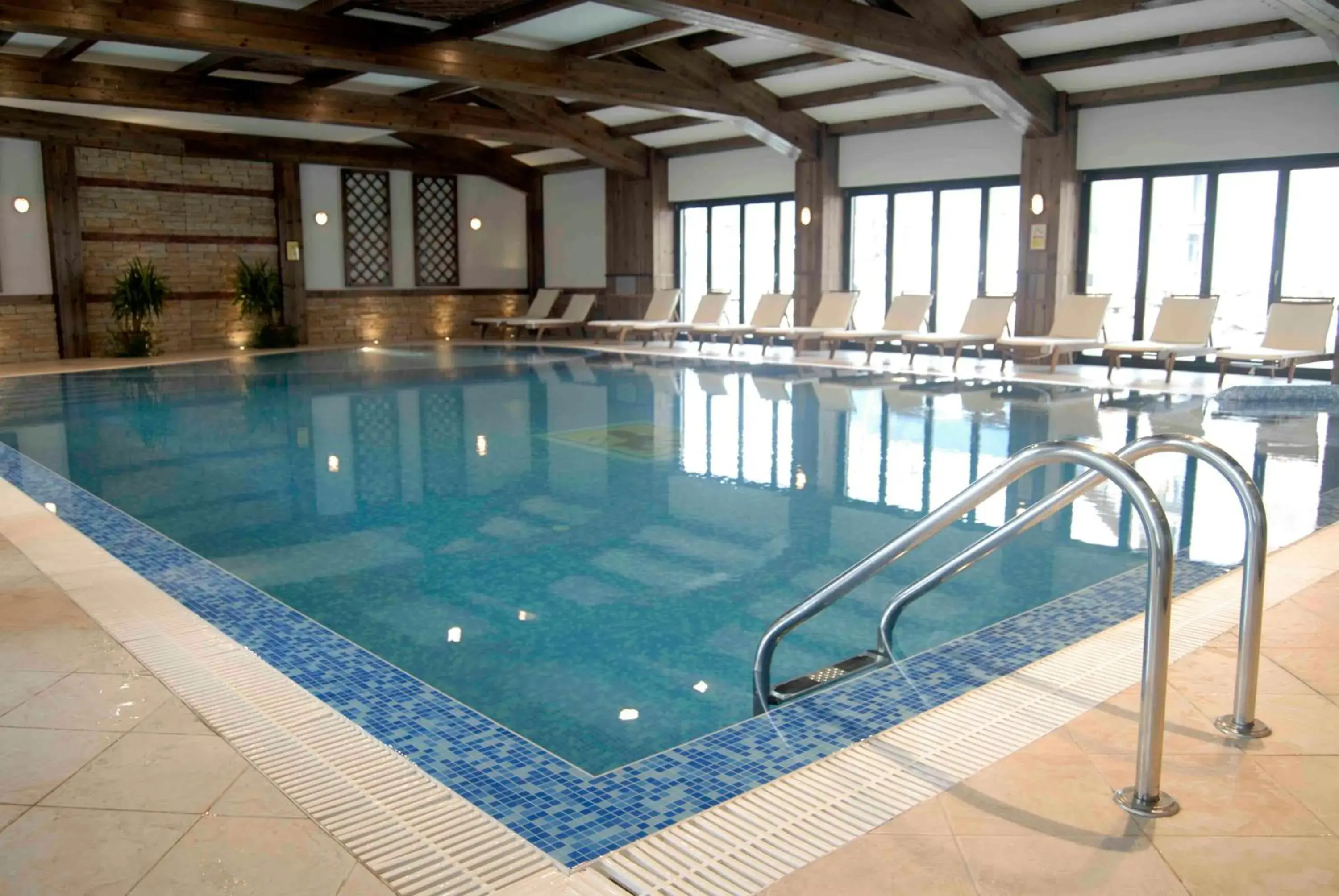 Swimming pool in Lion Bansko Hotel Swimming pool in Lion Bansko Hotel