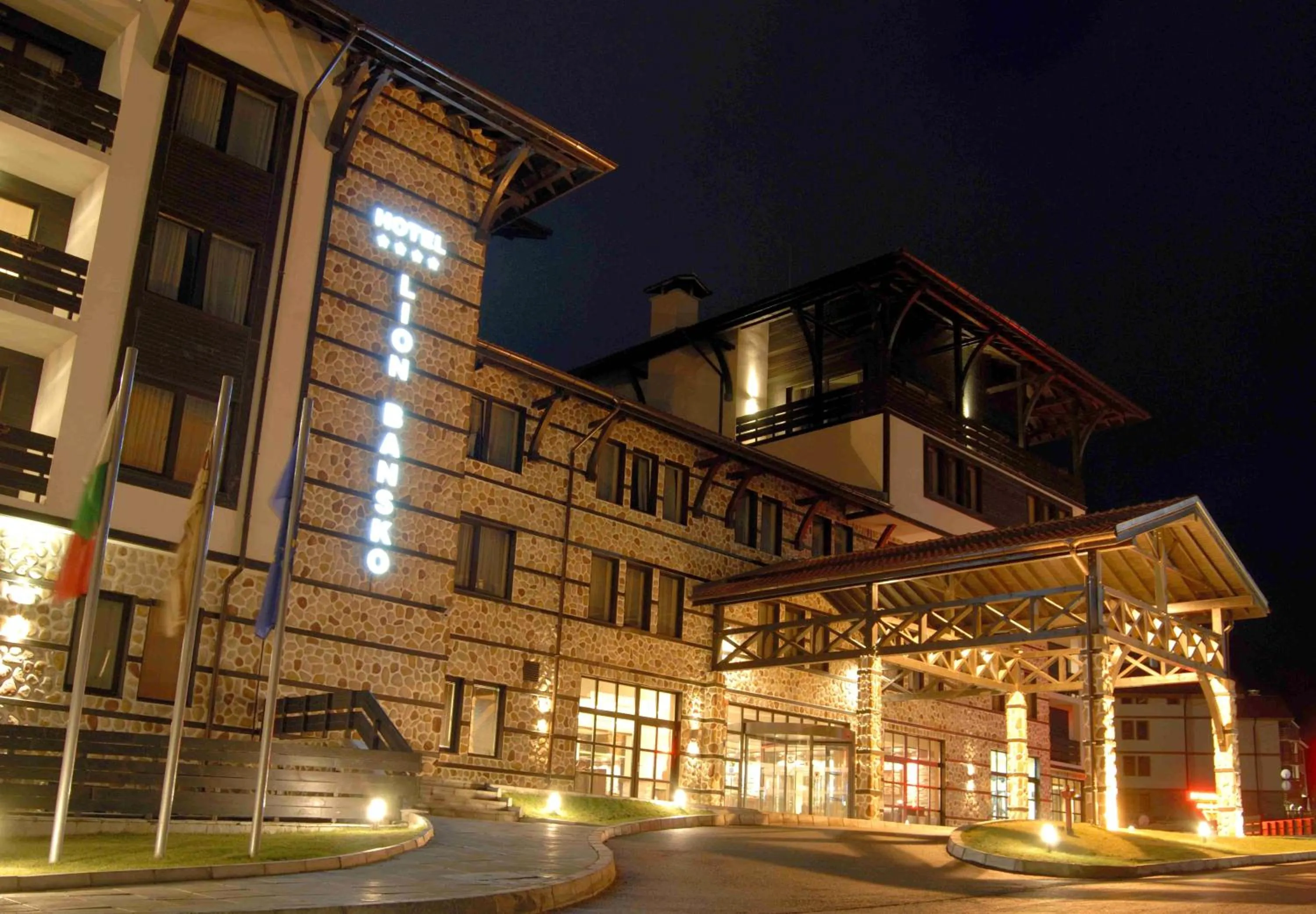 Facade/entrance in Lion Bansko Hotel