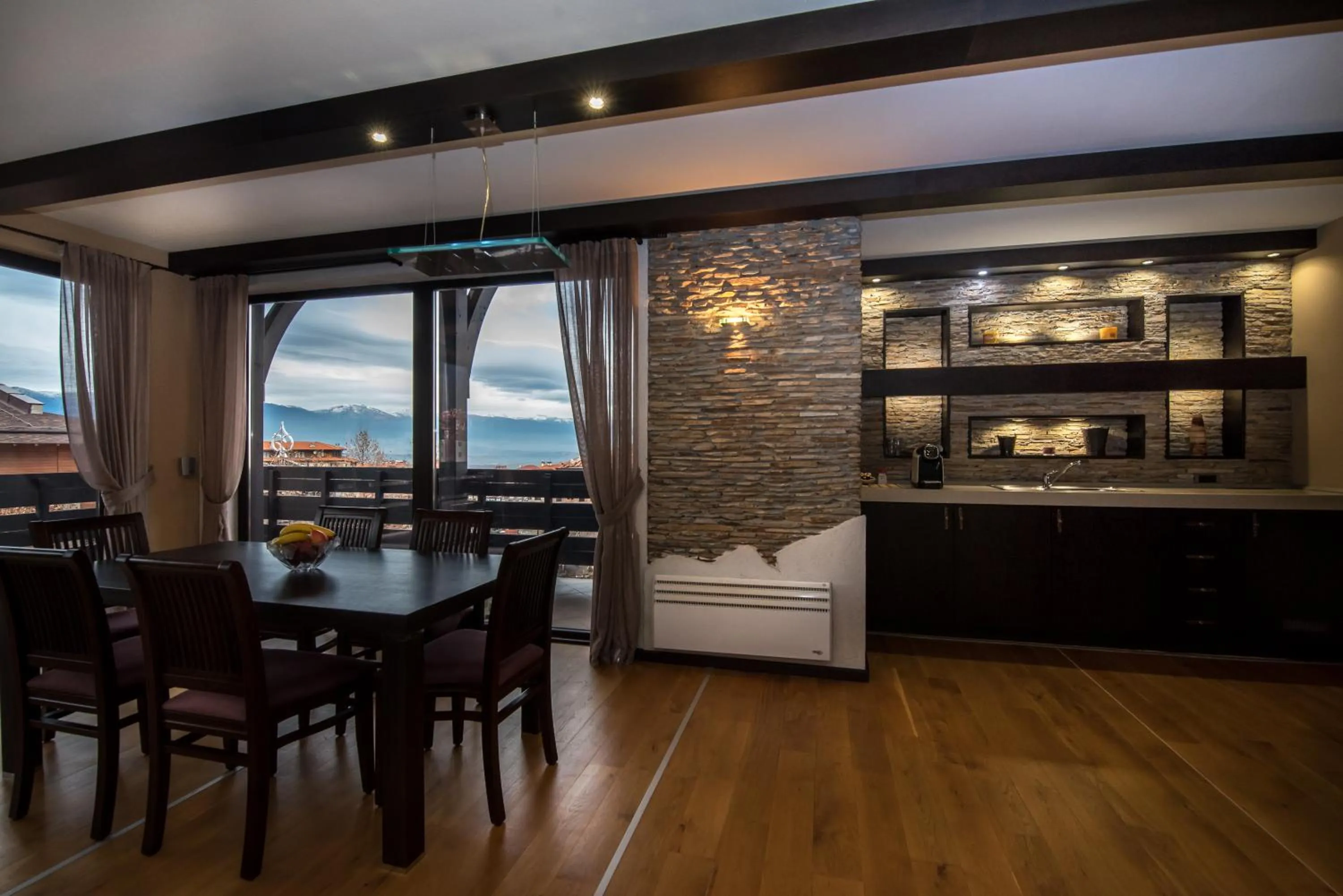 Kitchen or kitchenette in Lion Bansko Hotel