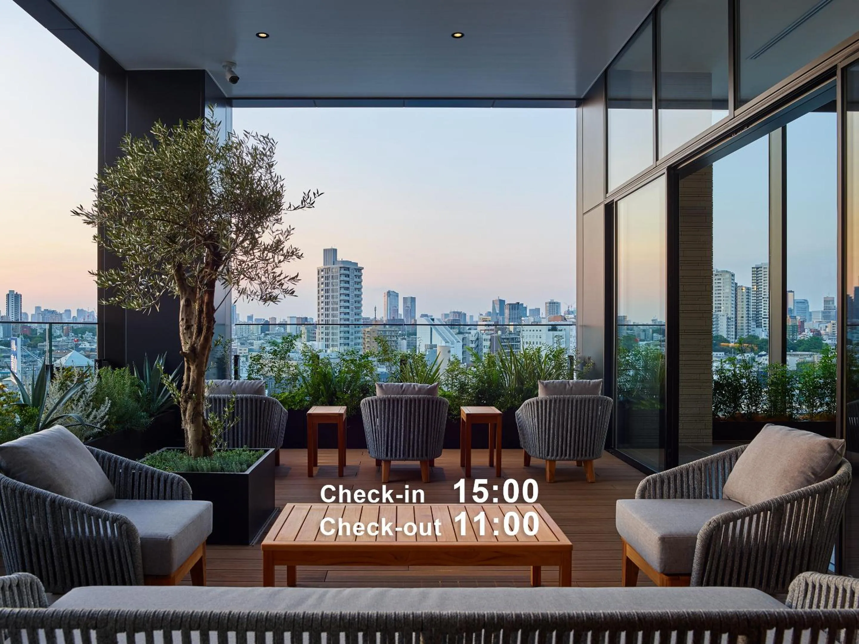 Day in Mitsui Garden Hotel Gotanda - Tokyo