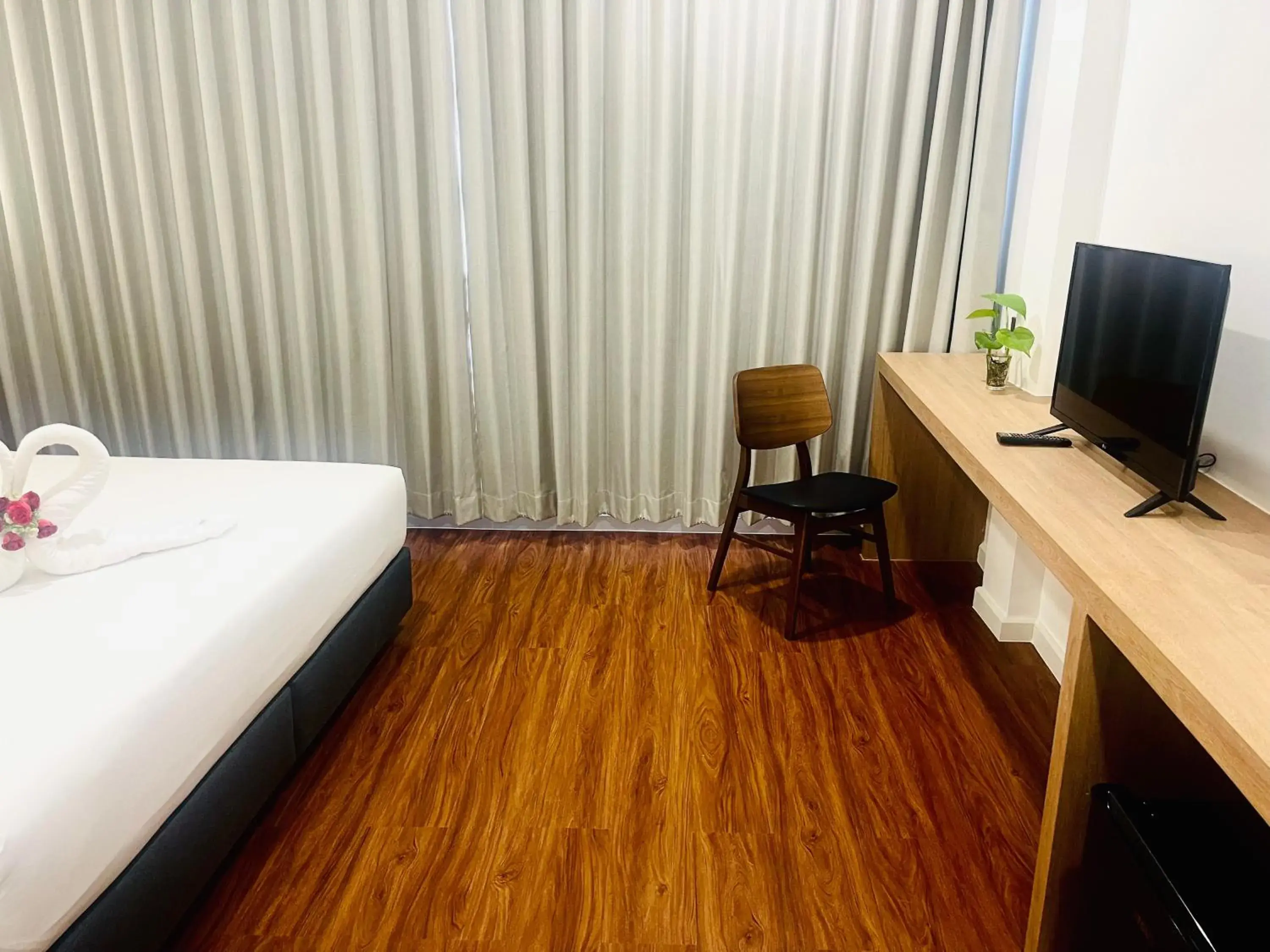 Bedroom, Bed in S2S Queen Trang Hotel Bedroom, Bed in S2S Queen Trang Hotel