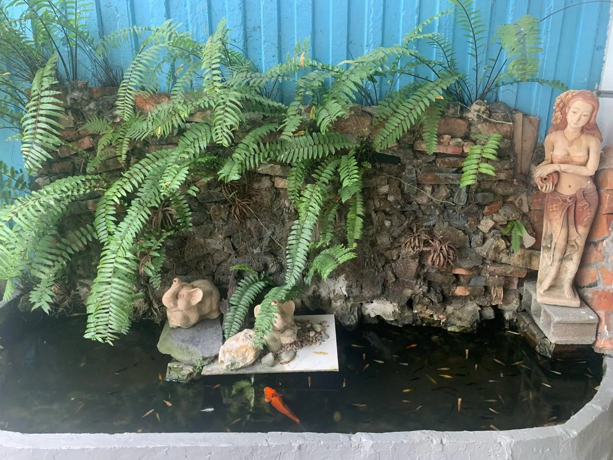 Day in S2S Queen Trang Hotel