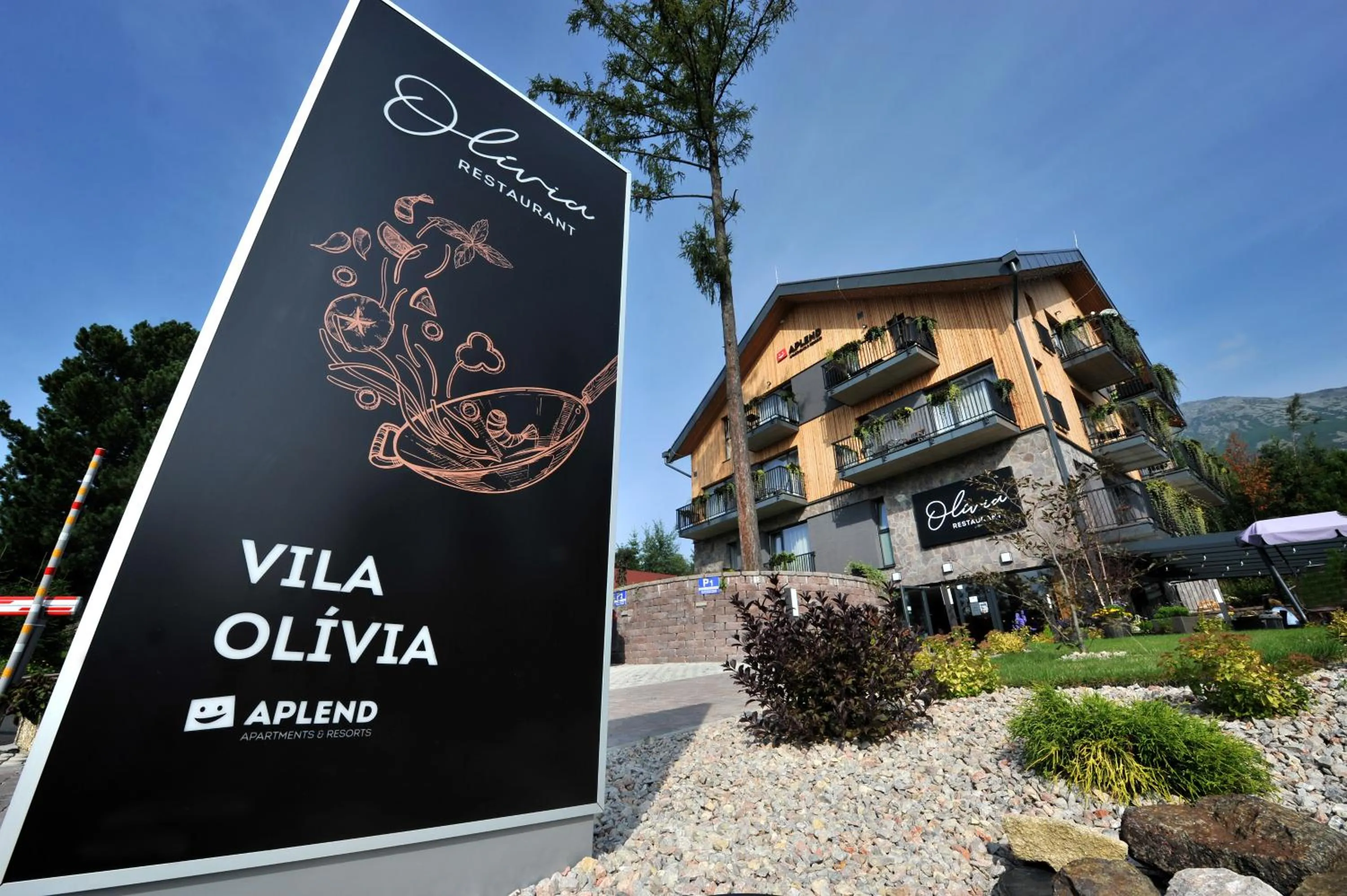 Facade/entrance in APLEND Vila Olívia