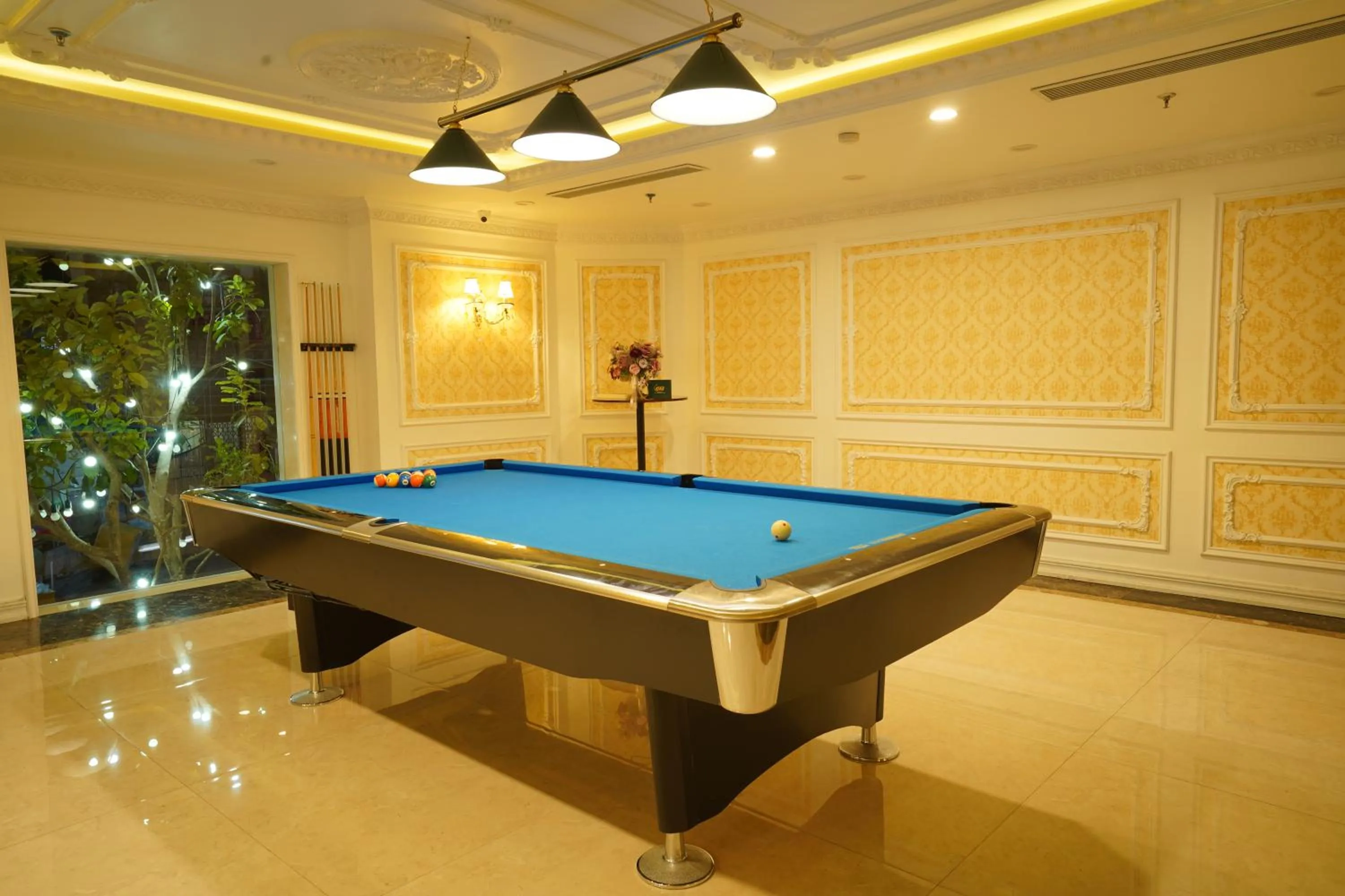 Billiard in GM Hotel and Apartment