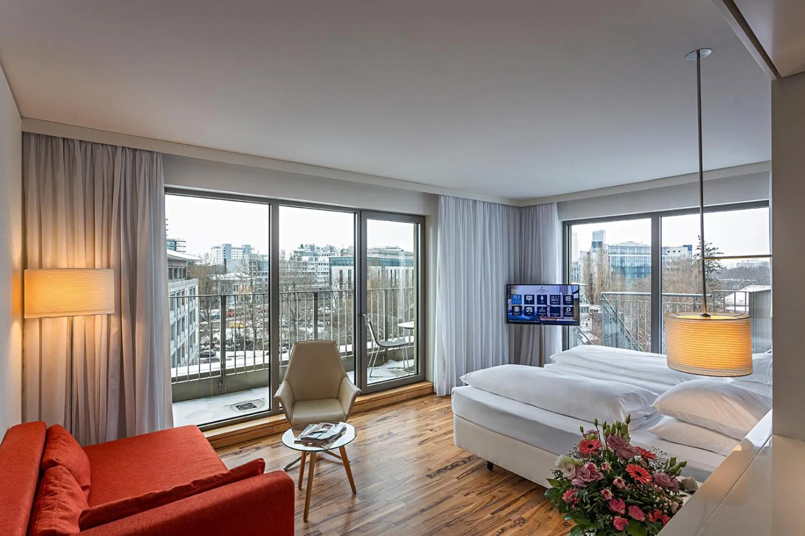 Photo of the whole room, Bed in Pestana Berlin Tiergarten