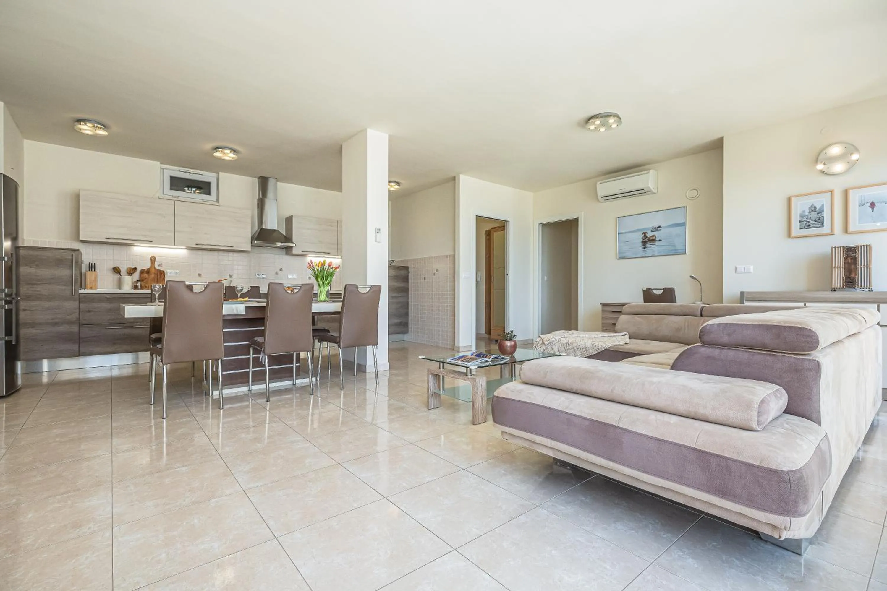 Bed in AP 6+2 in one of the most luxury building in Omis