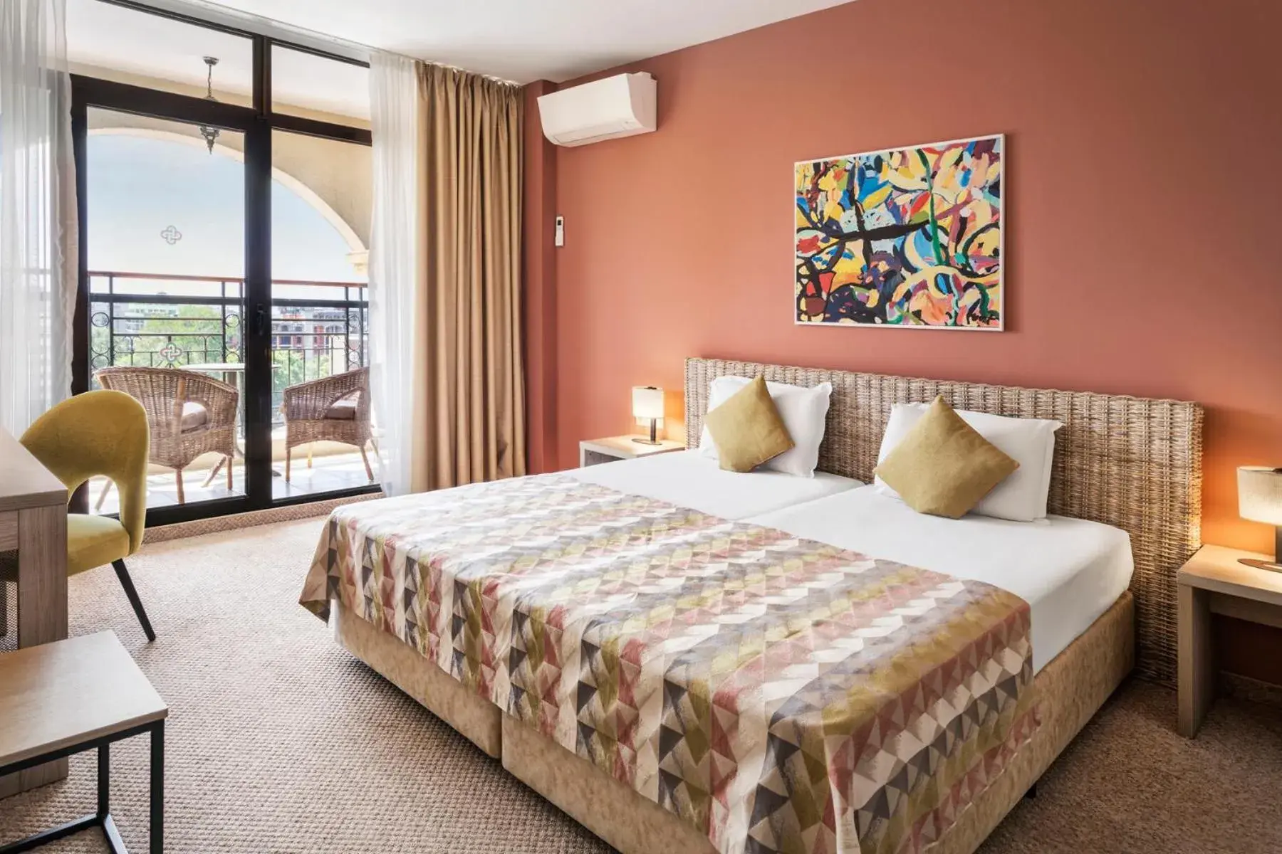 Bed in Melia Sunny Beach All Inclusive Bed in Melia Sunny Beach All Inclusive
