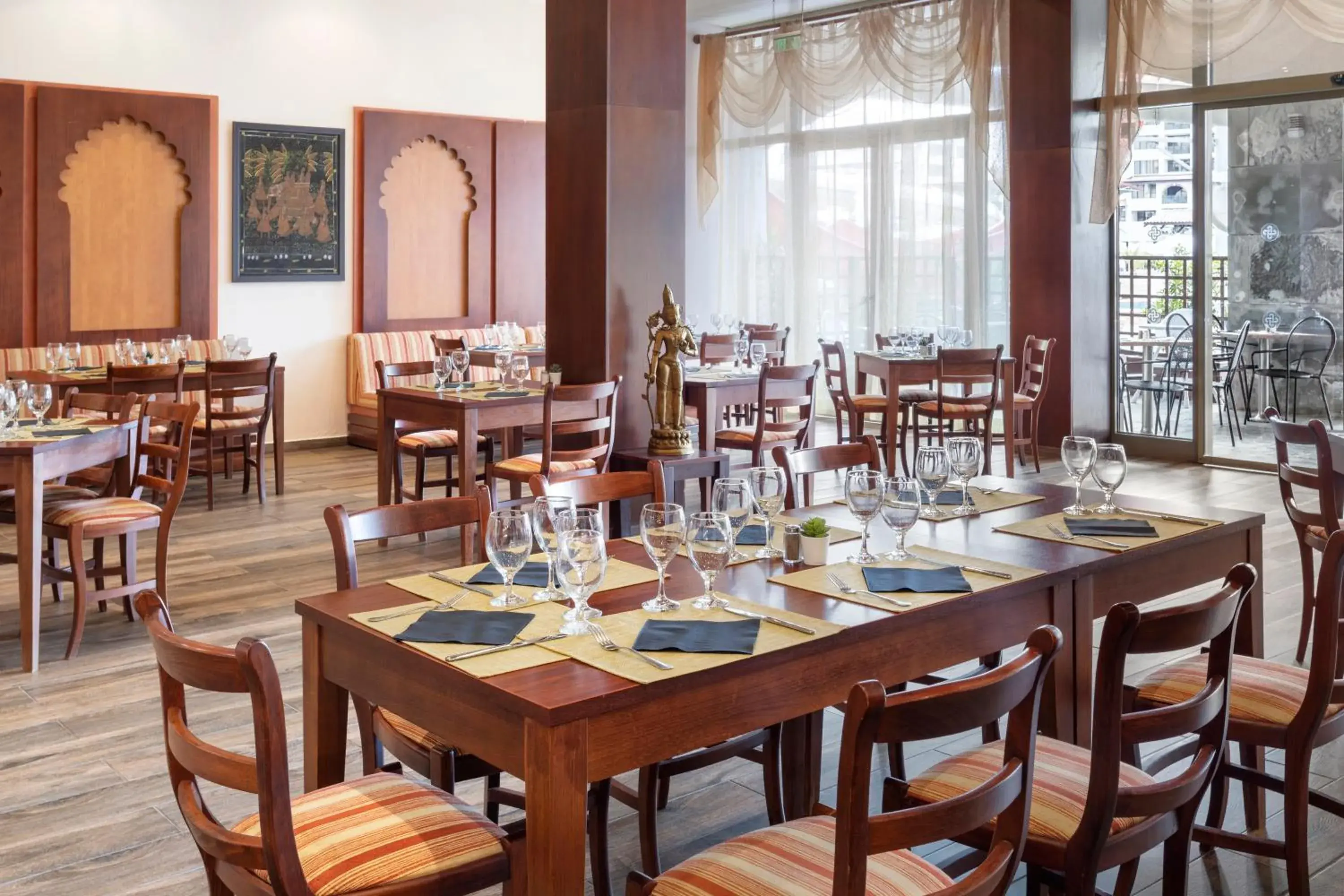 Restaurant/places to eat in Melia Sunny Beach All Inclusive Restaurant/places to eat in Melia Sunny Beach All Inclusive
