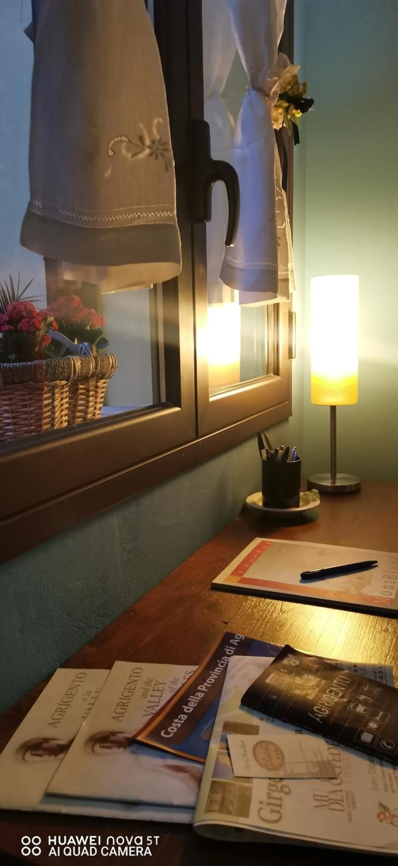 Decorative detail in B&B Le Casette Di Lù