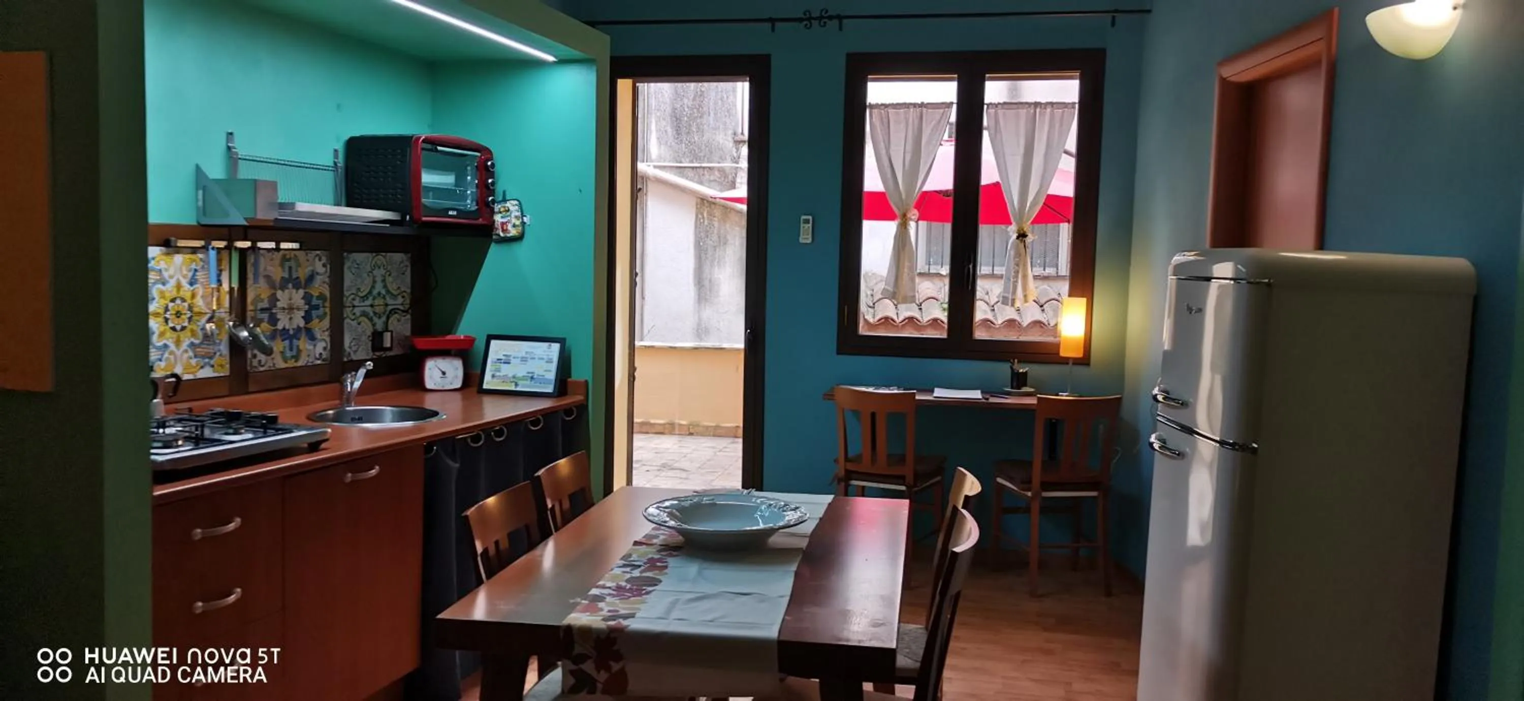 Kitchen or kitchenette in B&B Le Casette Di Lù