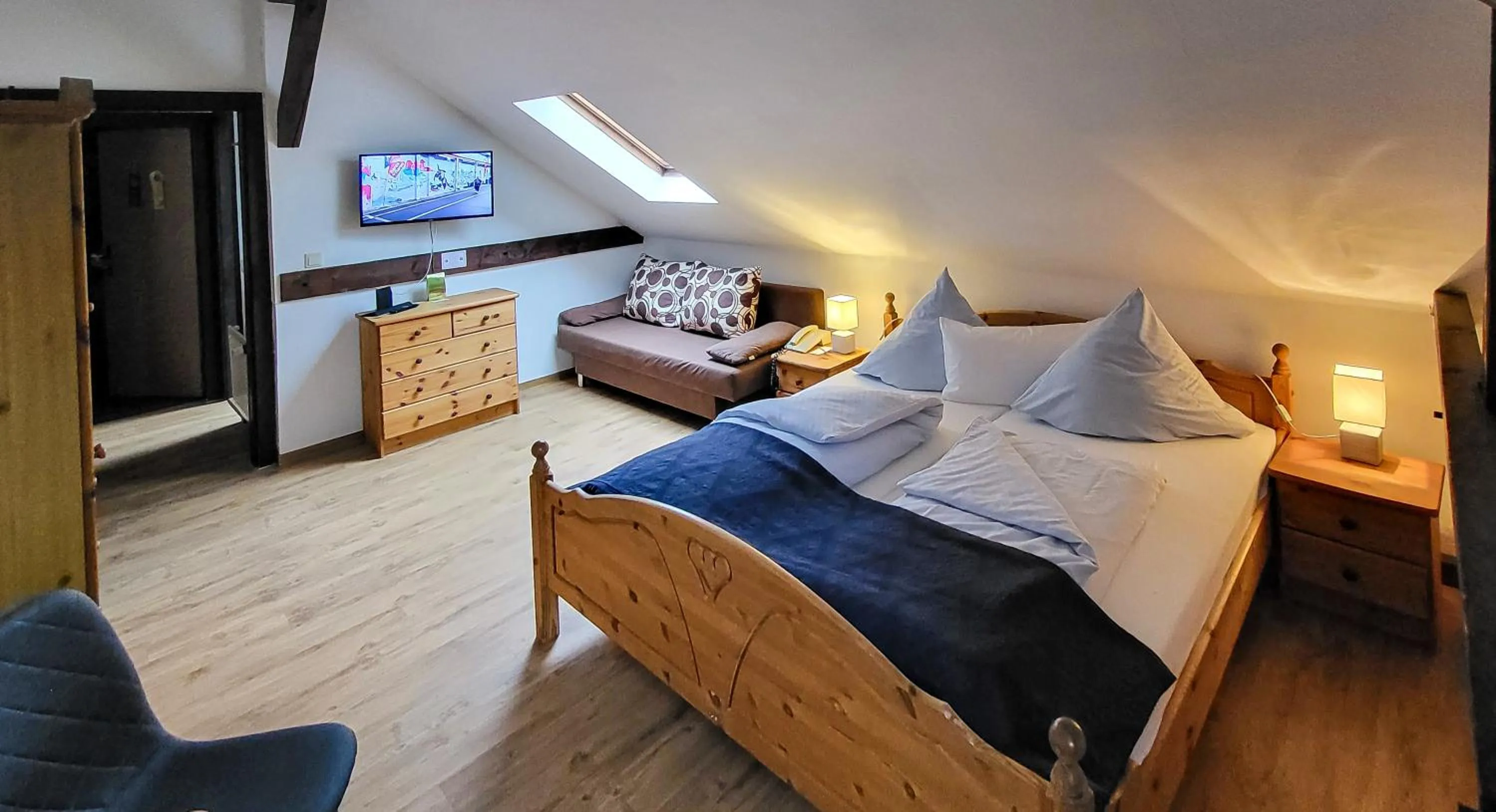 Photo of the whole room, Bed in Spreewaldhotel Garni Raddusch