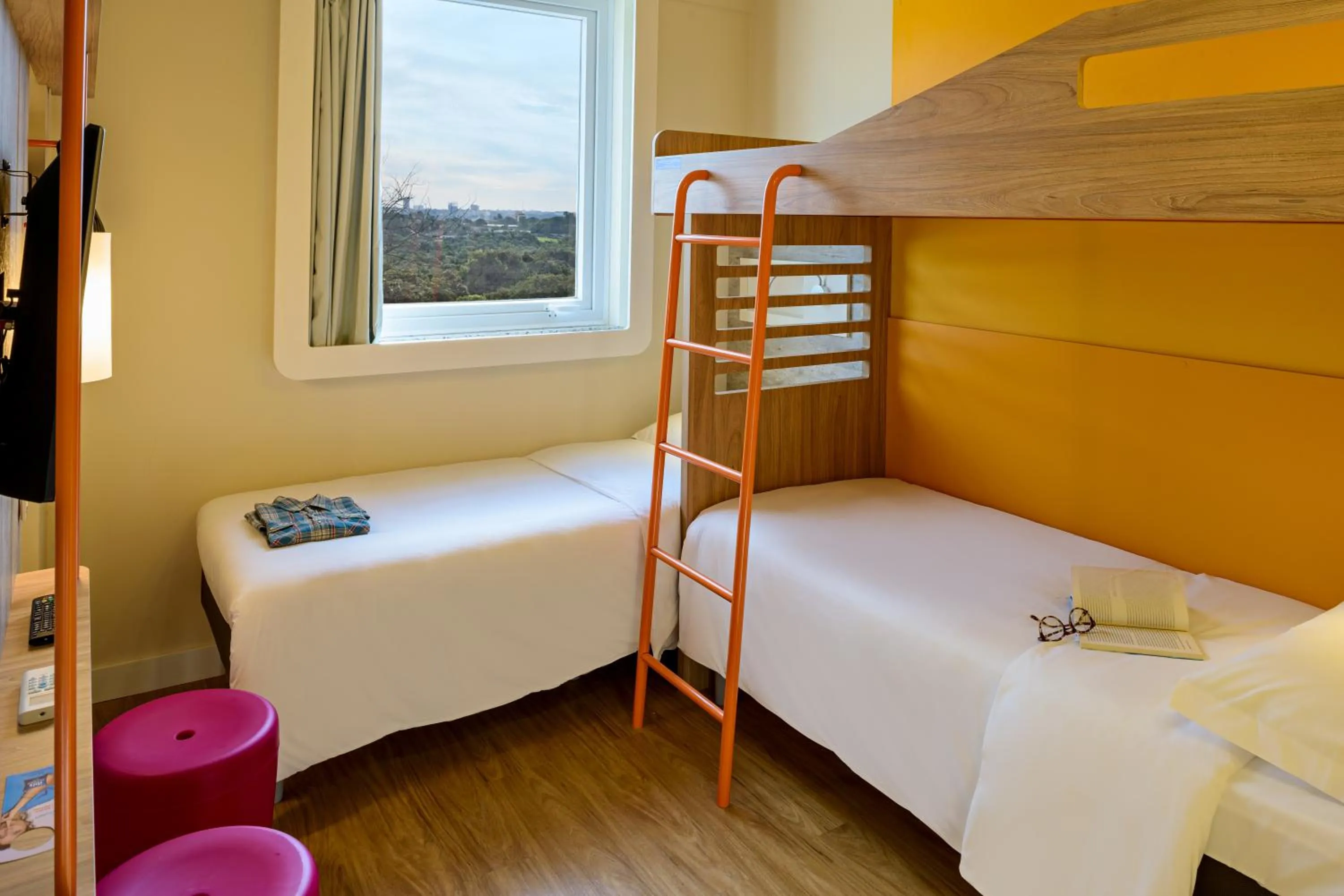 Bed in ibis budget Foz do Iguaçu