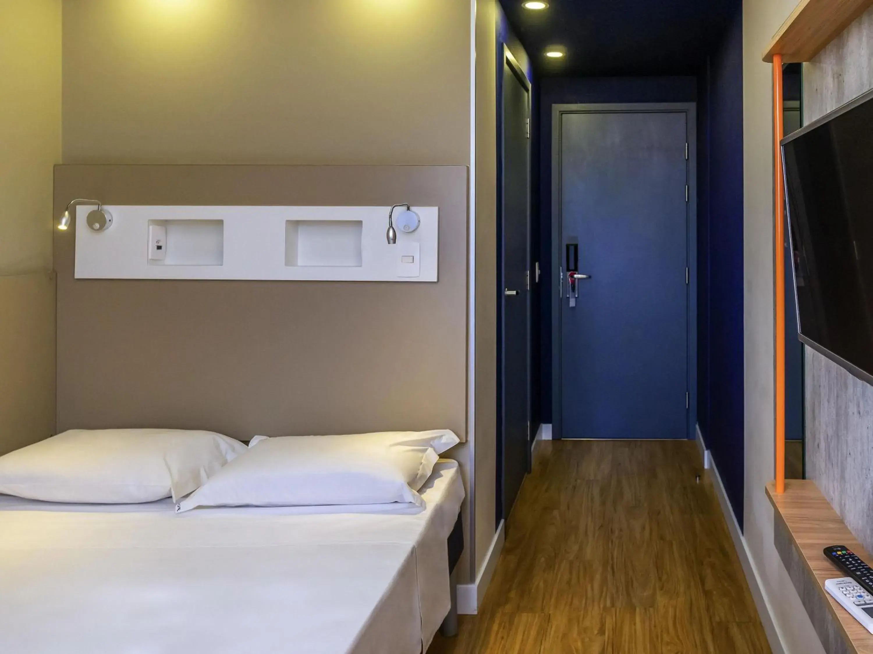 Bedroom, Bed in ibis budget Foz do Iguaçu Bedroom, Bed in ibis budget Foz do Iguaçu