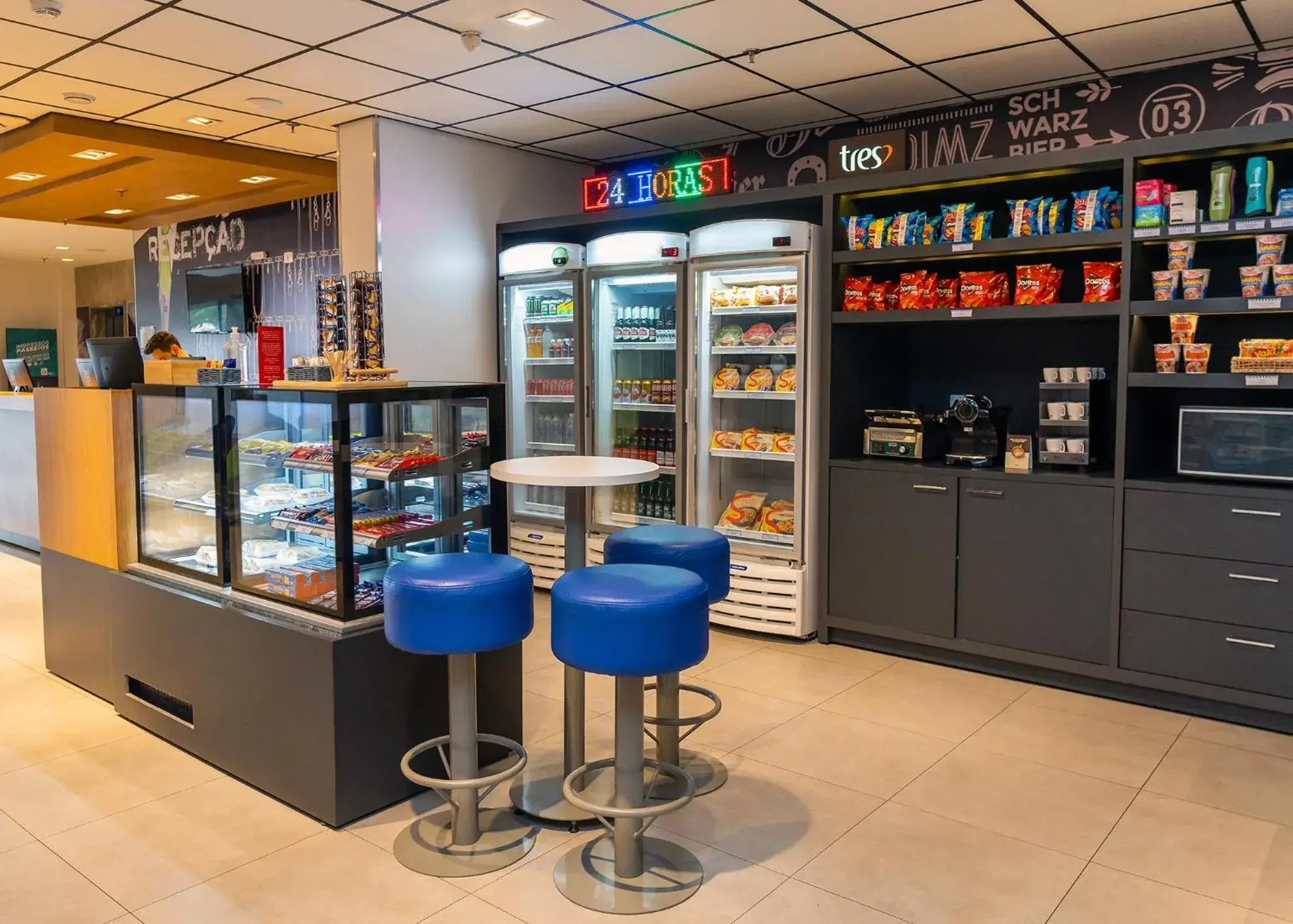 Restaurant/places to eat in ibis budget Foz do Iguaçu Restaurant/places to eat in ibis budget Foz do Iguaçu