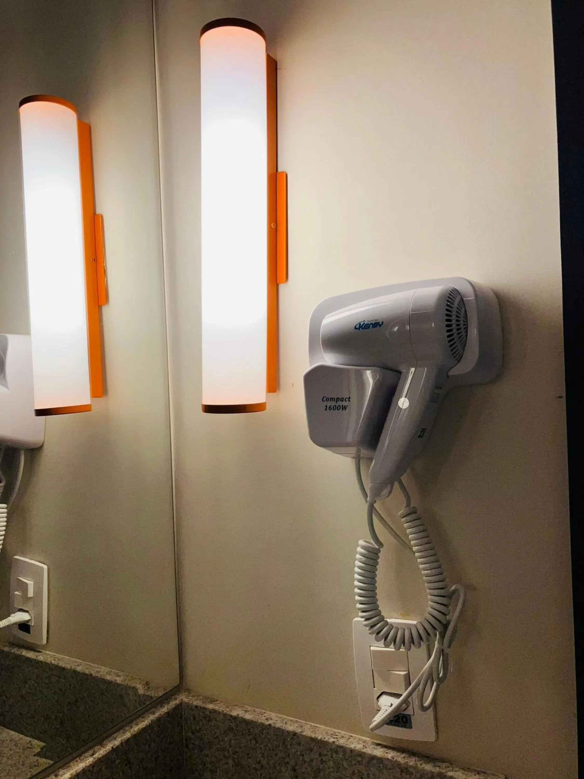 hair dryier in ibis budget Foz do Iguaçu