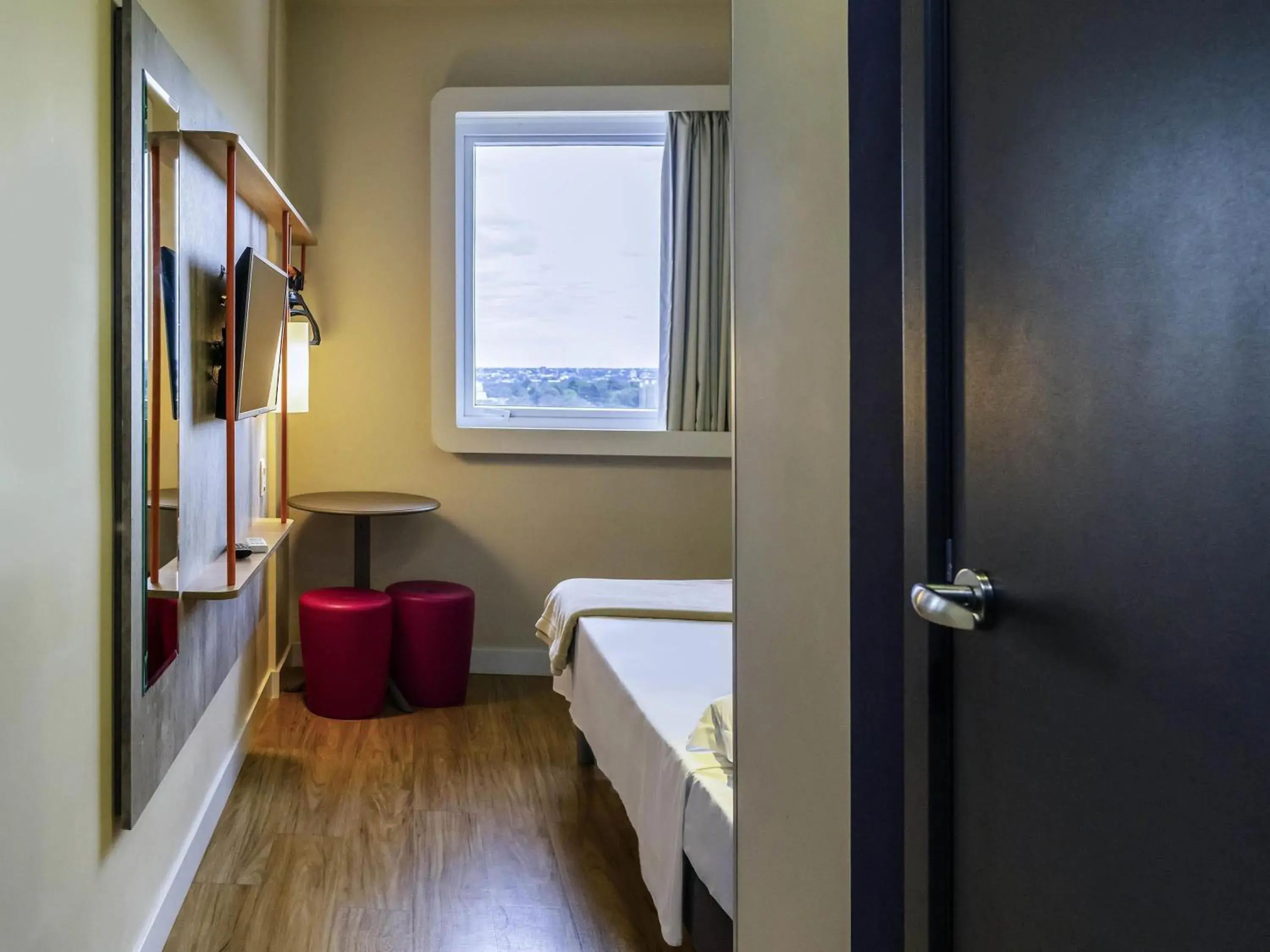 Bedroom, Bed in ibis budget Foz do Iguaçu Bedroom, Bed in ibis budget Foz do Iguaçu