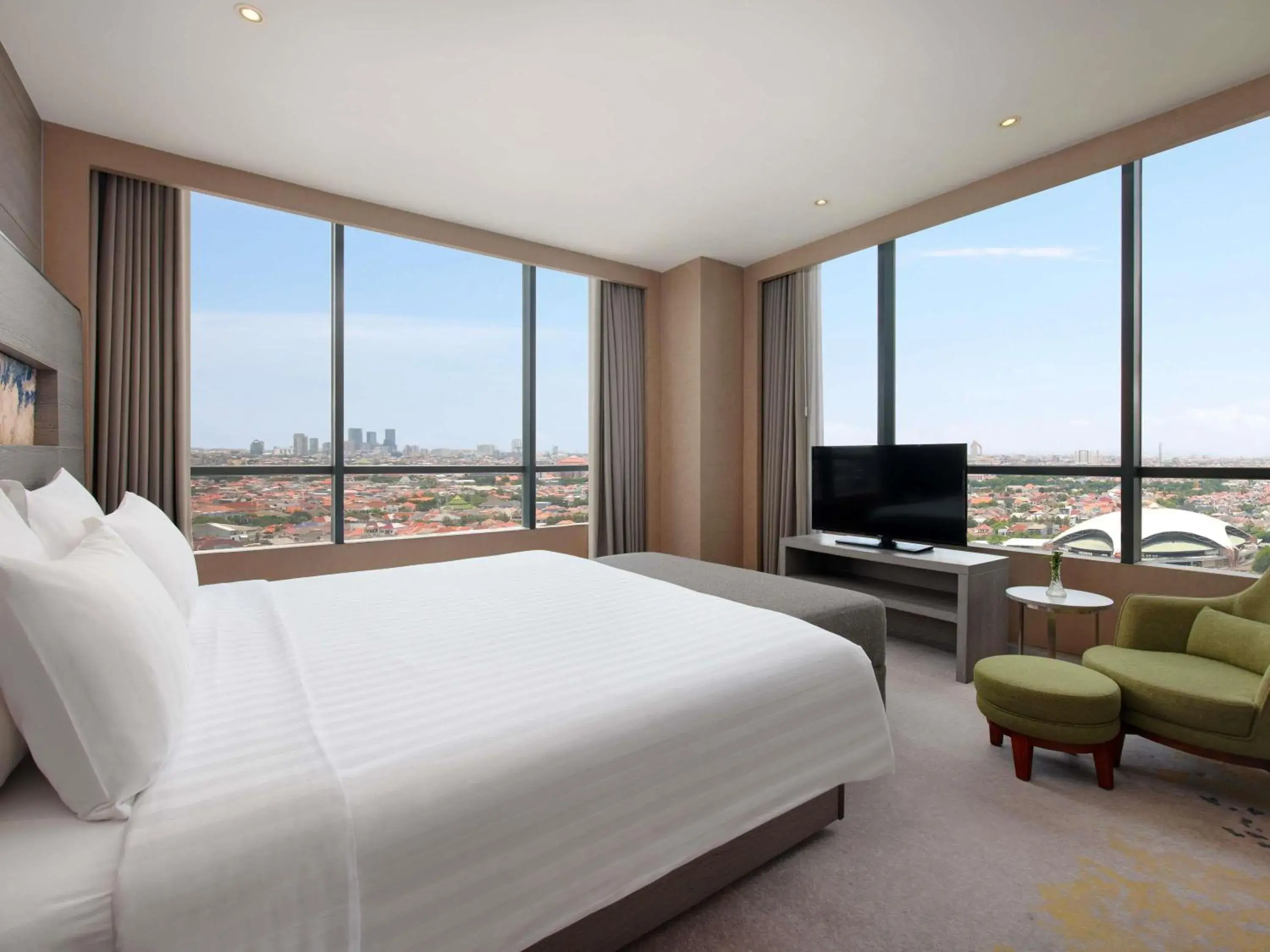 Superior King Suite in Novotel Samator Surabaya Timur Superior King Suite in Novotel Samator Surabaya Timur