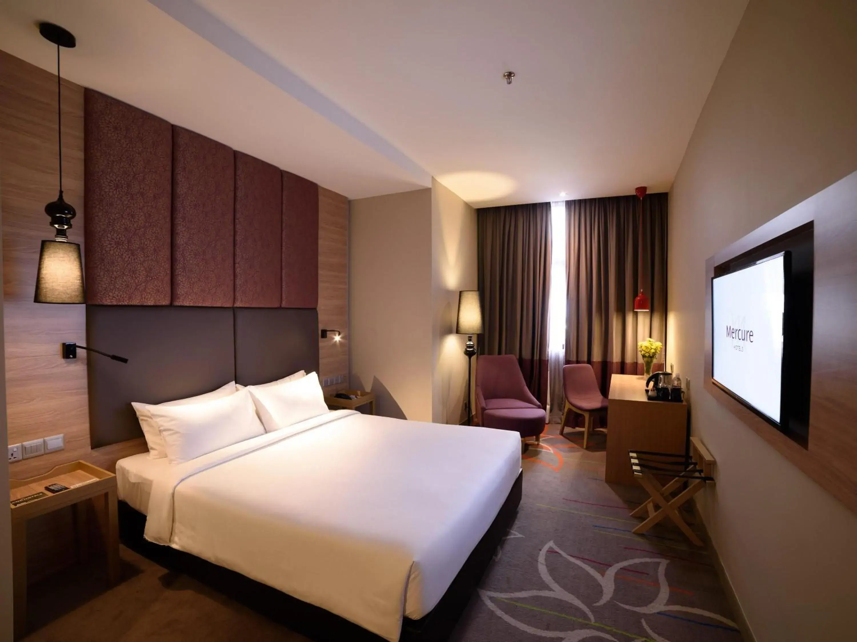 Superior Room with 1 Double Bed in Mercure Selangor Selayang Superior Room with 1 Double Bed in Mercure Selangor Selayang