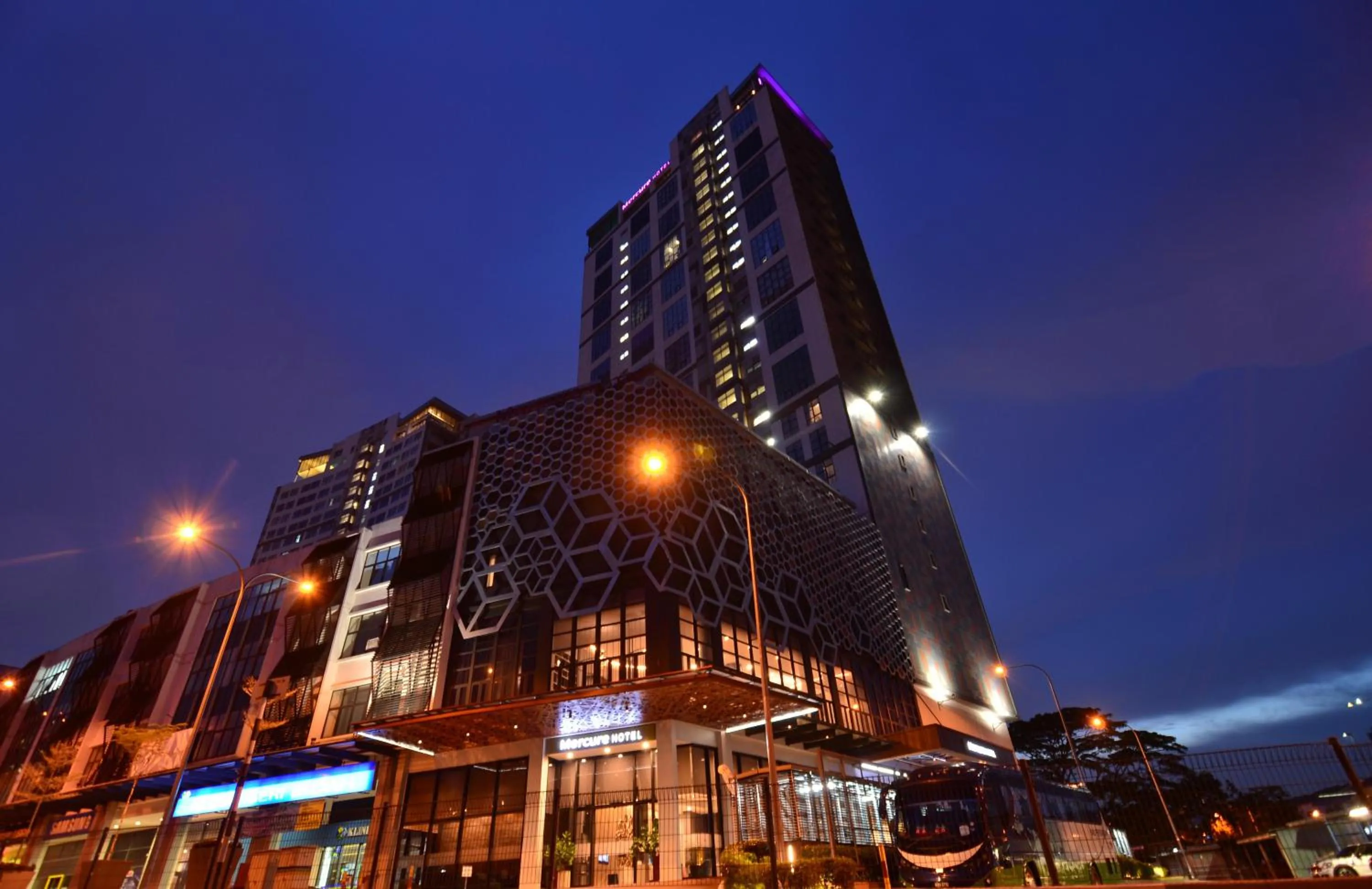 Property building in Mercure Selangor Selayang