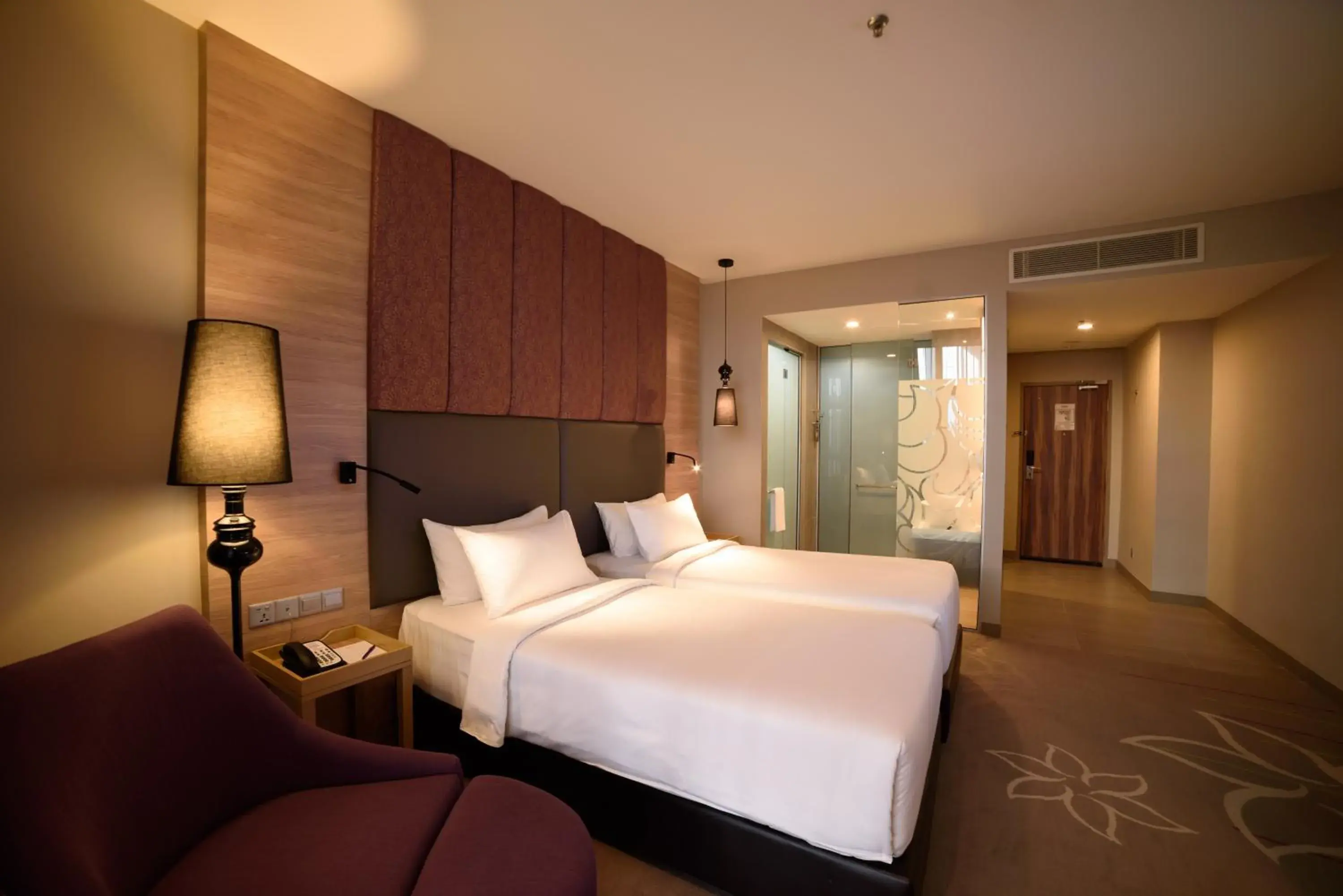 Superior Room with 2 Single Beds in Mercure Selangor Selayang Superior Room with 2 Single Beds in Mercure Selangor Selayang