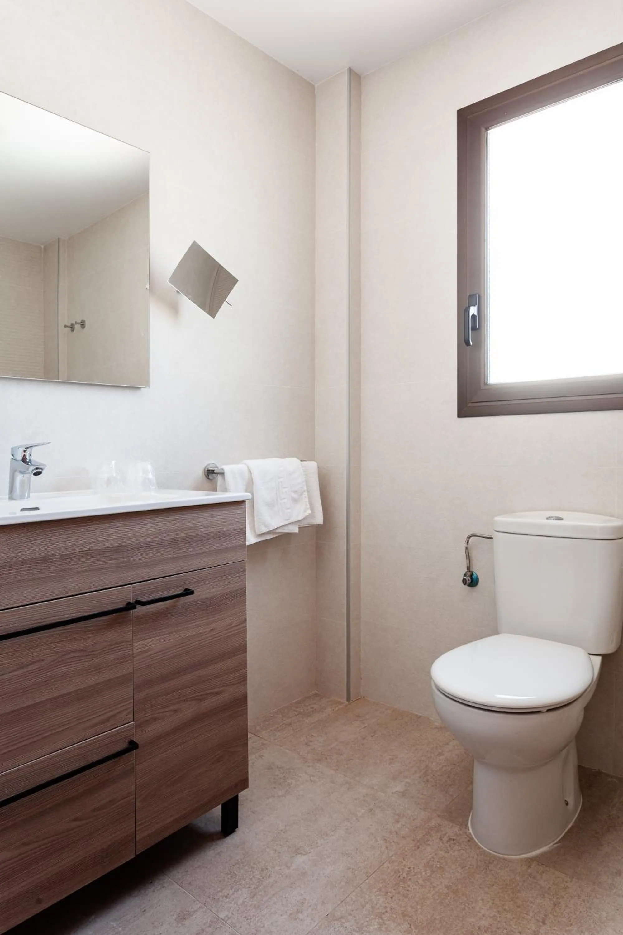 Toilet in Hostal Vila del Mar