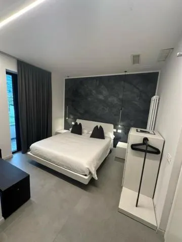 Bedroom, Bed in Athos Hotel