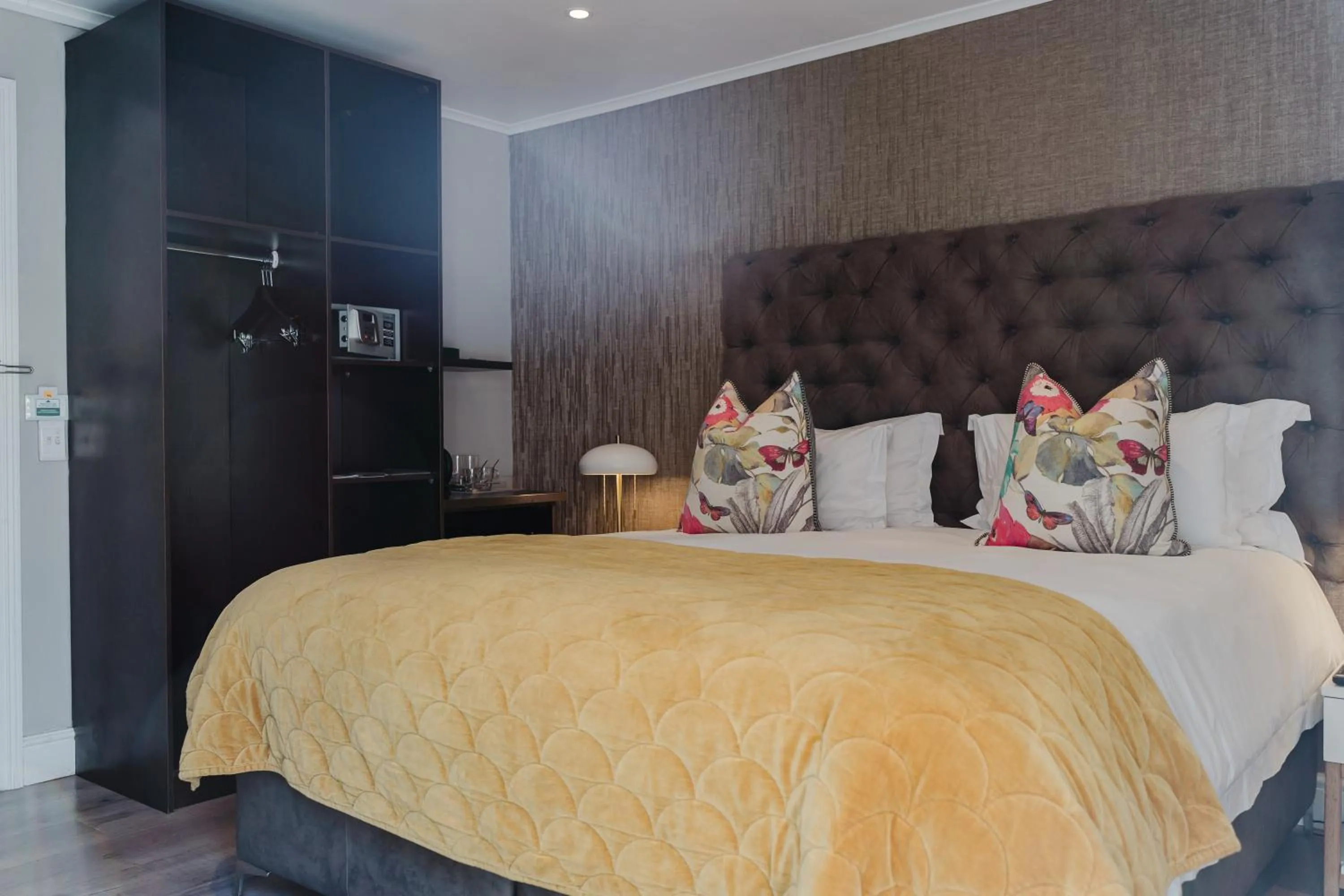 Bedroom, Bed in Cloud 9 Boutique Hotel and Spa