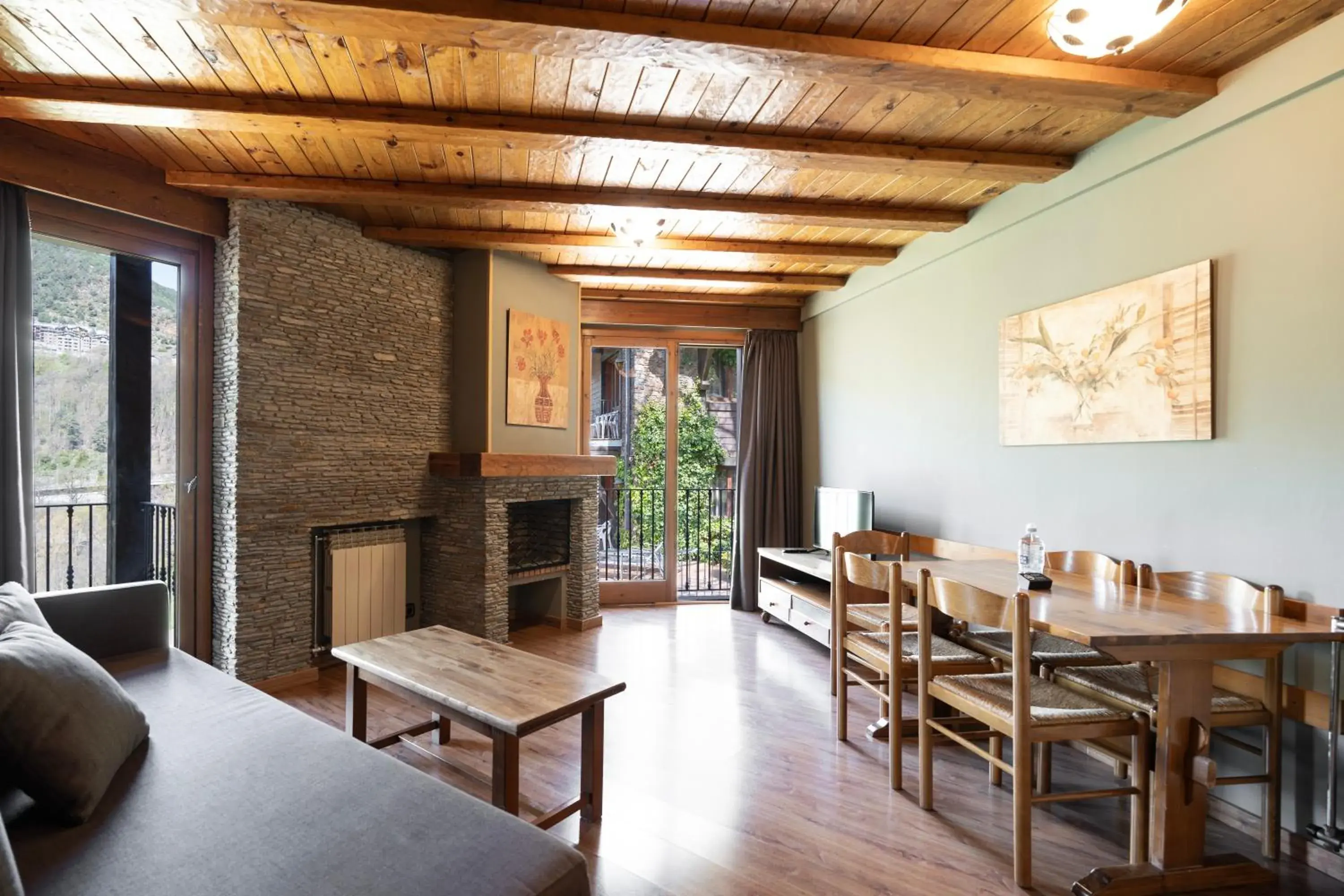 Living room in Aparthotel AnyosPark Mountain & Wellness Resort Living room in Aparthotel AnyosPark Mountain & Wellness Resort