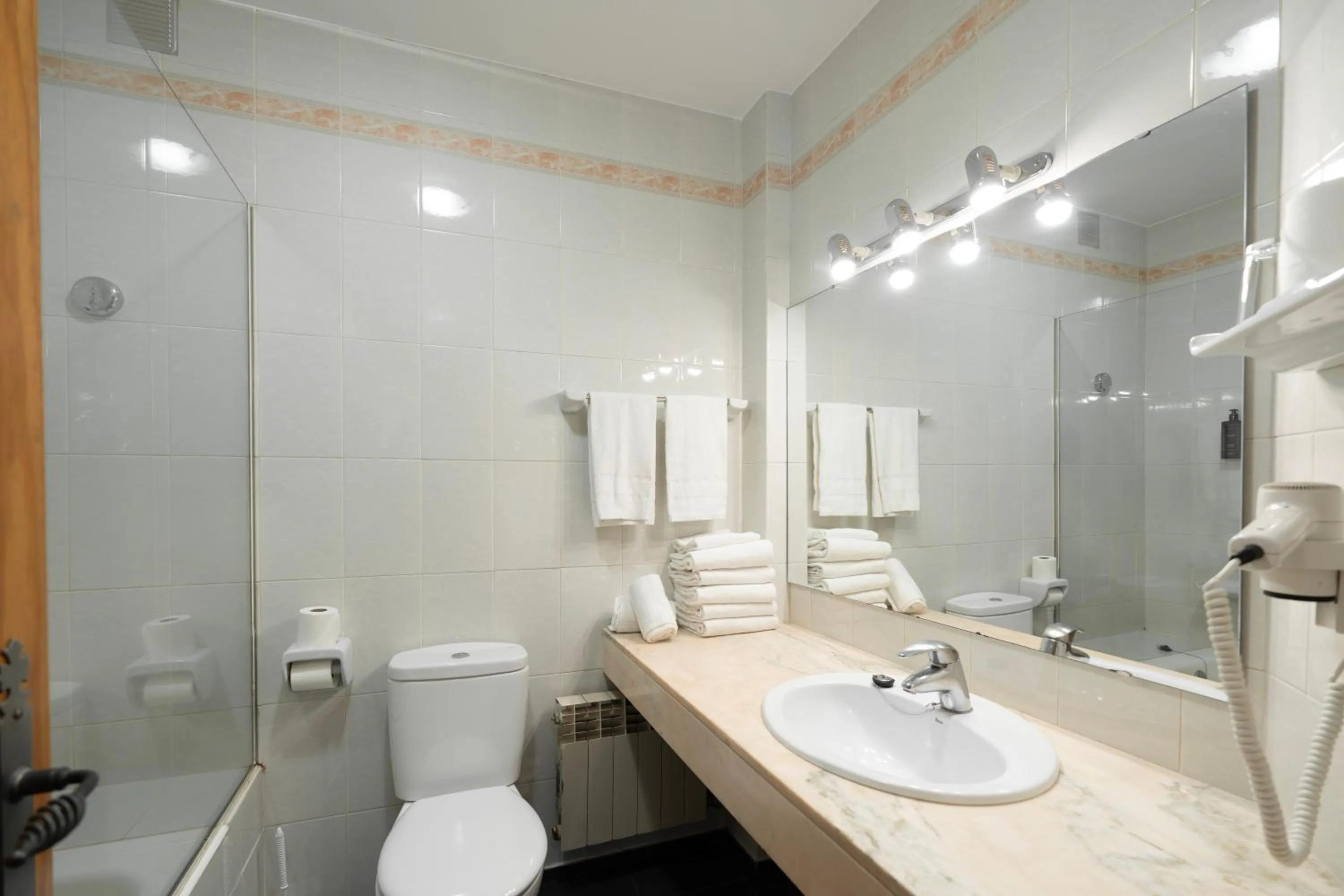 Bathroom in Aparthotel AnyosPark Mountain & Wellness Resort