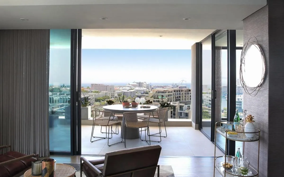 Warwick Apartments by Propr