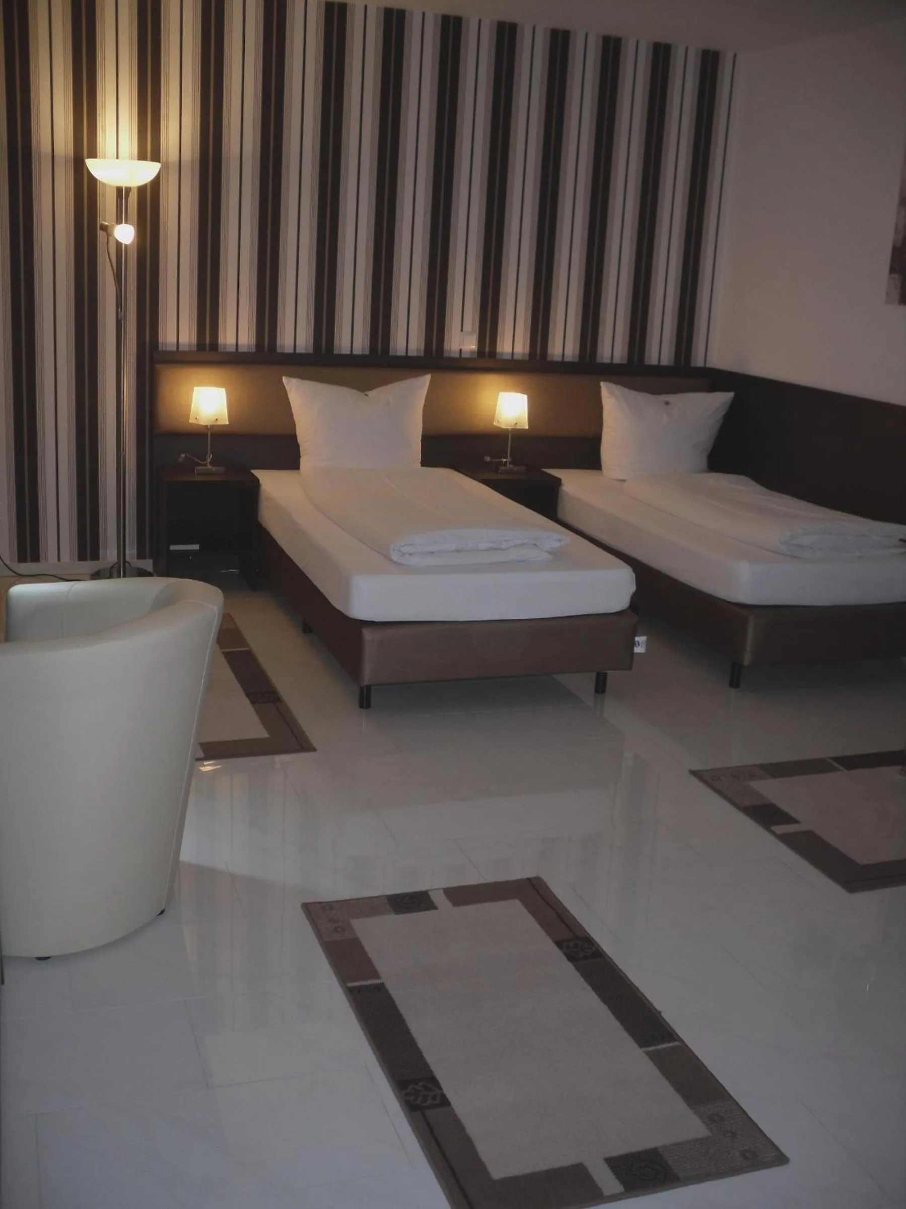 Bedroom, Bed in Cityhotel Ahlen Garni