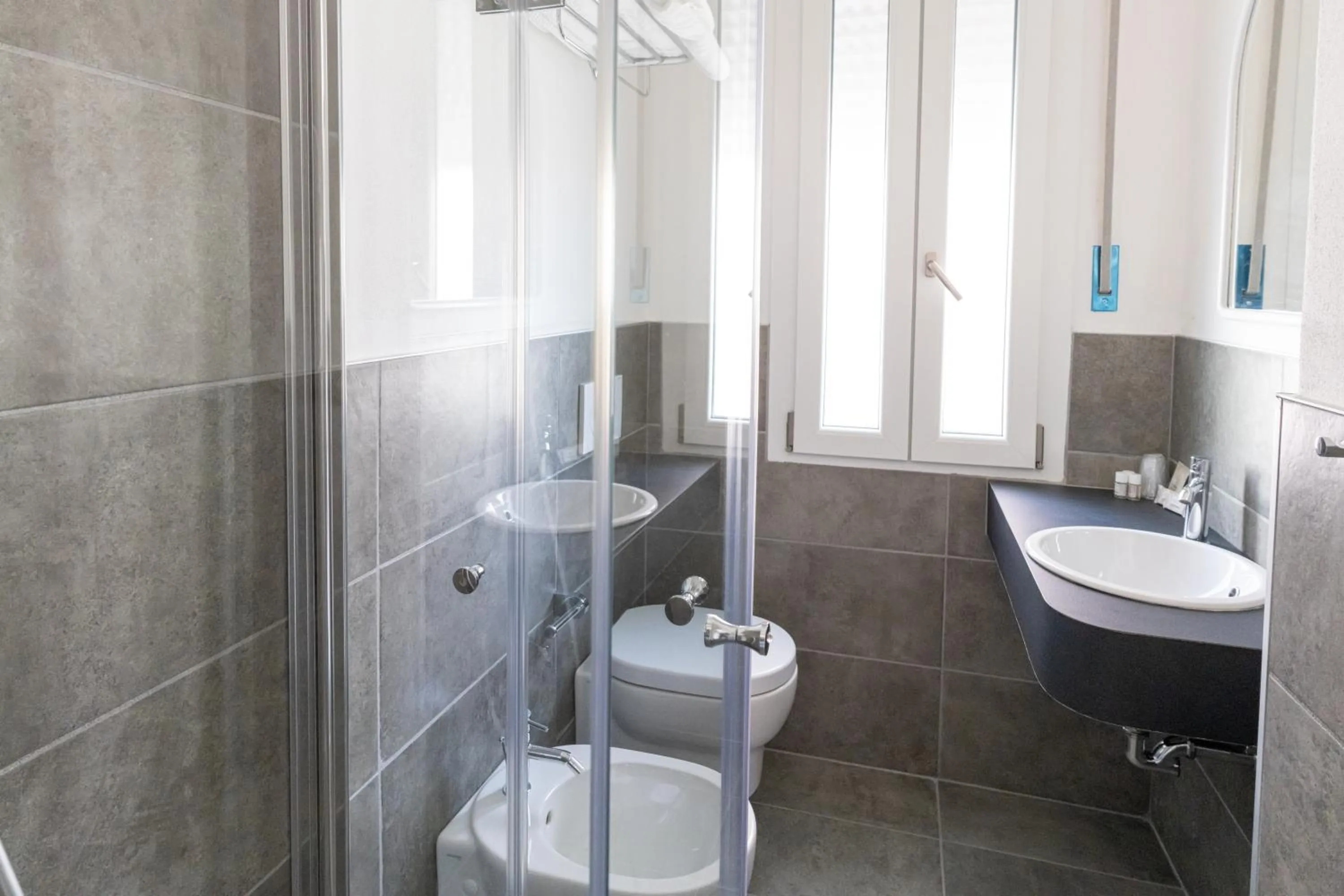 Bathroom in Hotel Eugenio