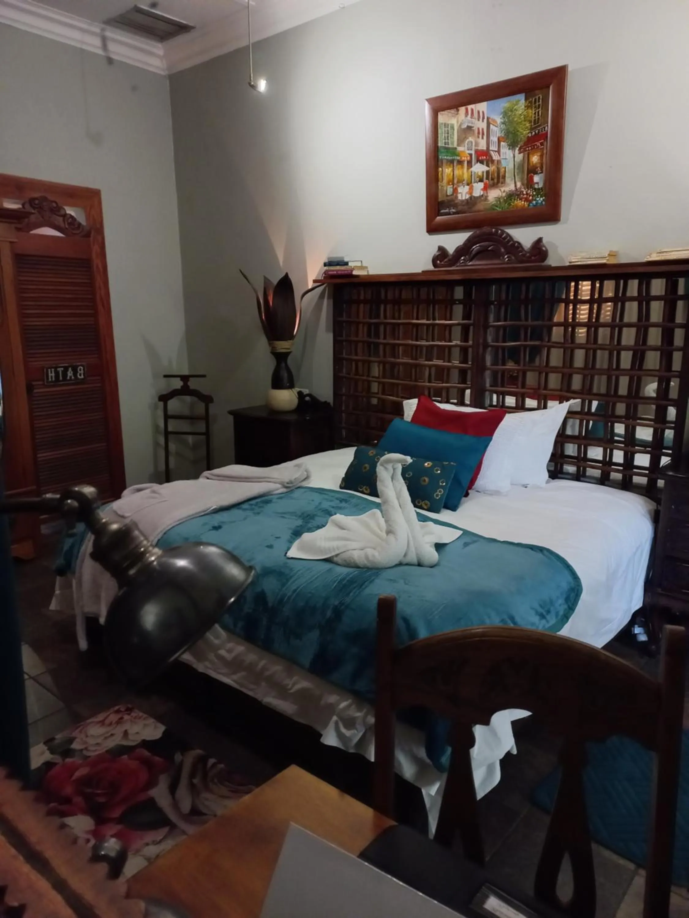 Bed in Belurana River Manor
