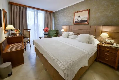 Mediteran Hotel & Resort