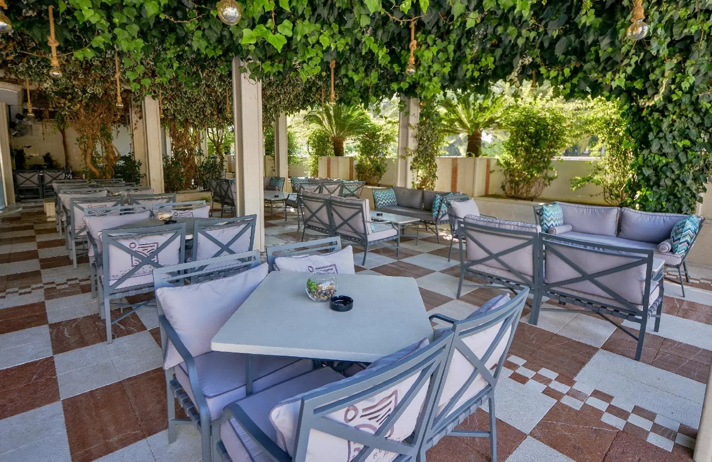 Restaurant/places to eat in Mediteran Hotel & Resort Restaurant/places to eat in Mediteran Hotel & Resort