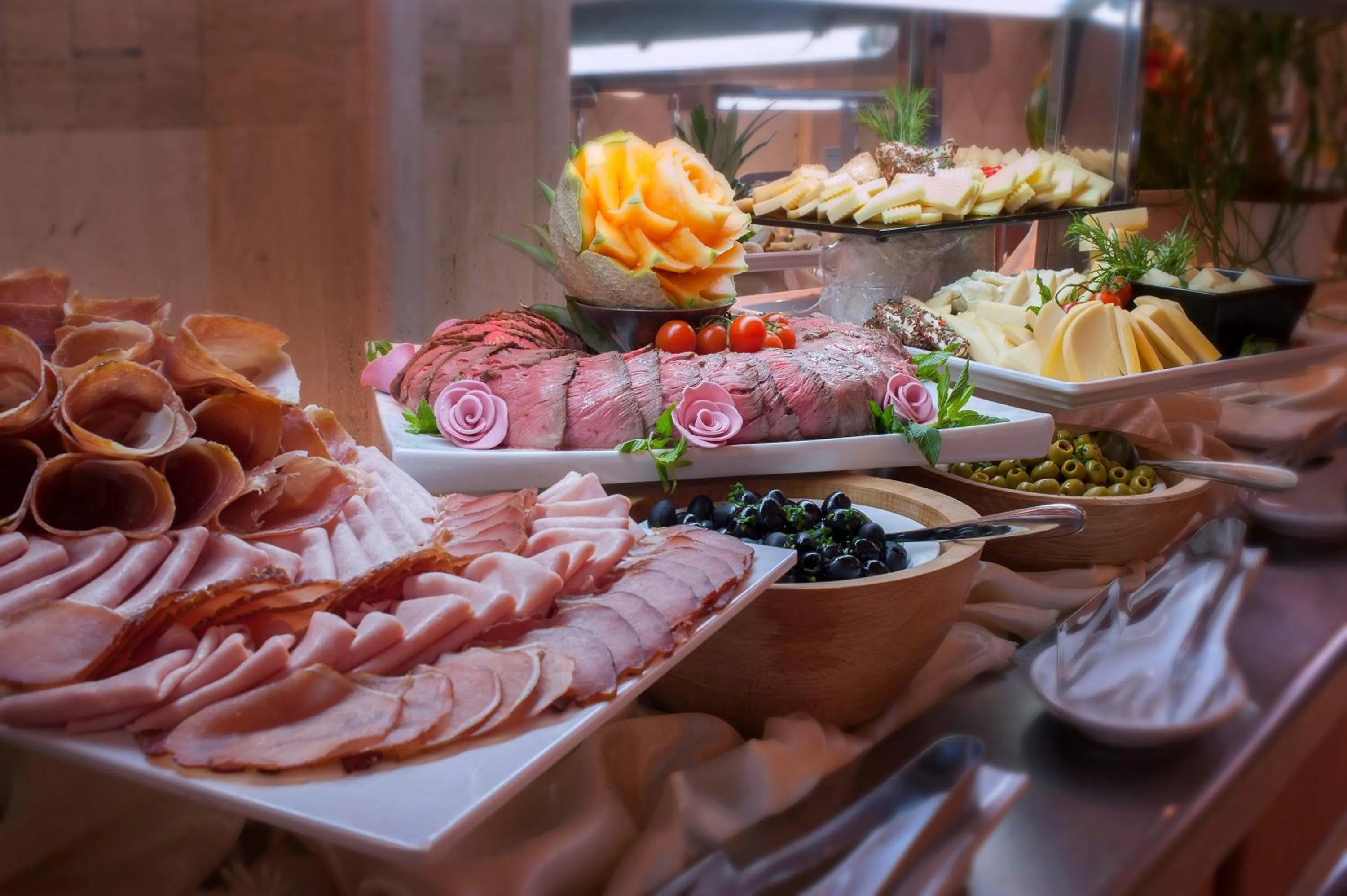 Meals in Mediteran Hotel & Resort