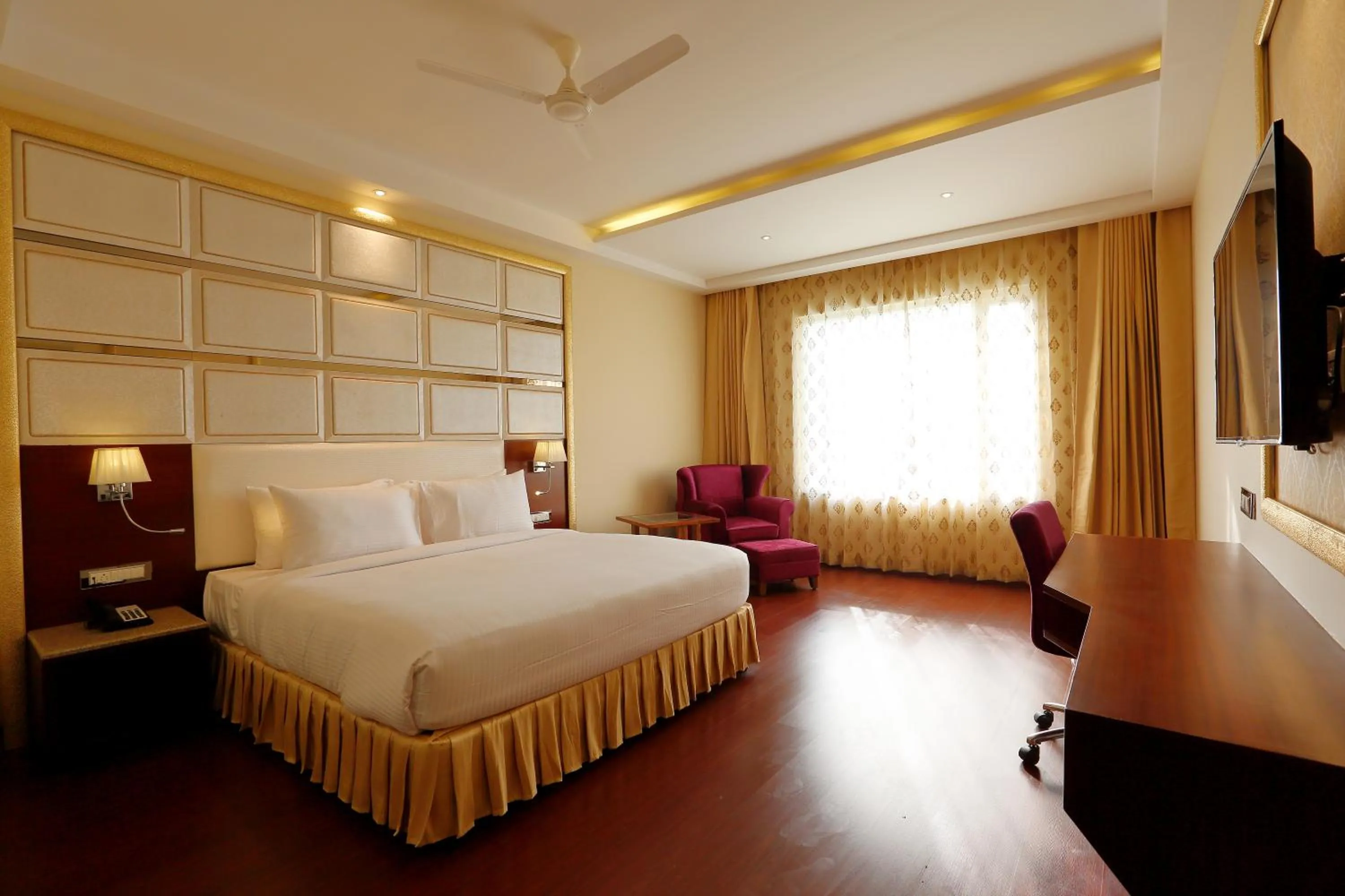 Photo of the whole room, Bed in Hotel Kasturi Orchid