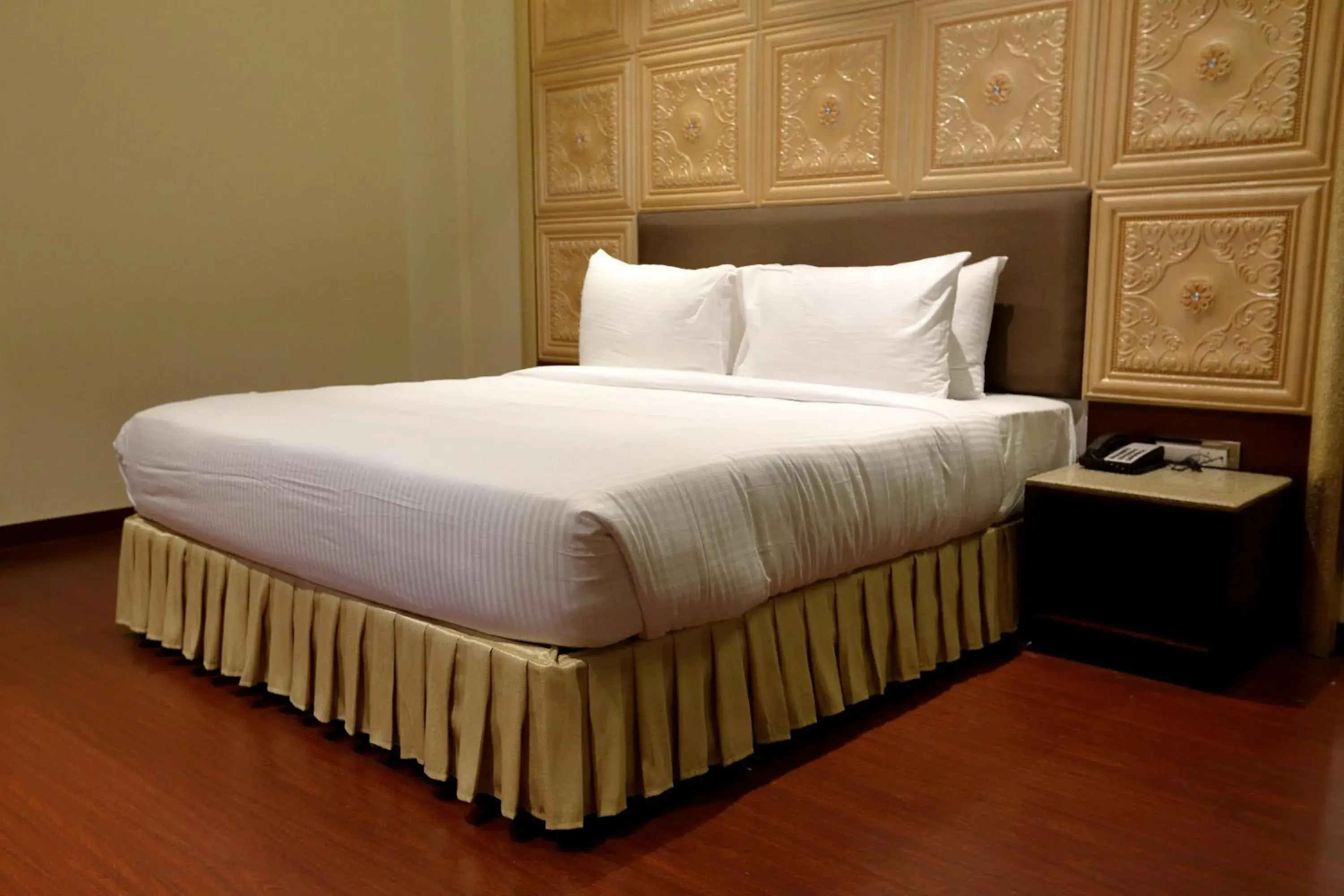 Bedroom, Bed in Hotel Kasturi Orchid Bedroom, Bed in Hotel Kasturi Orchid