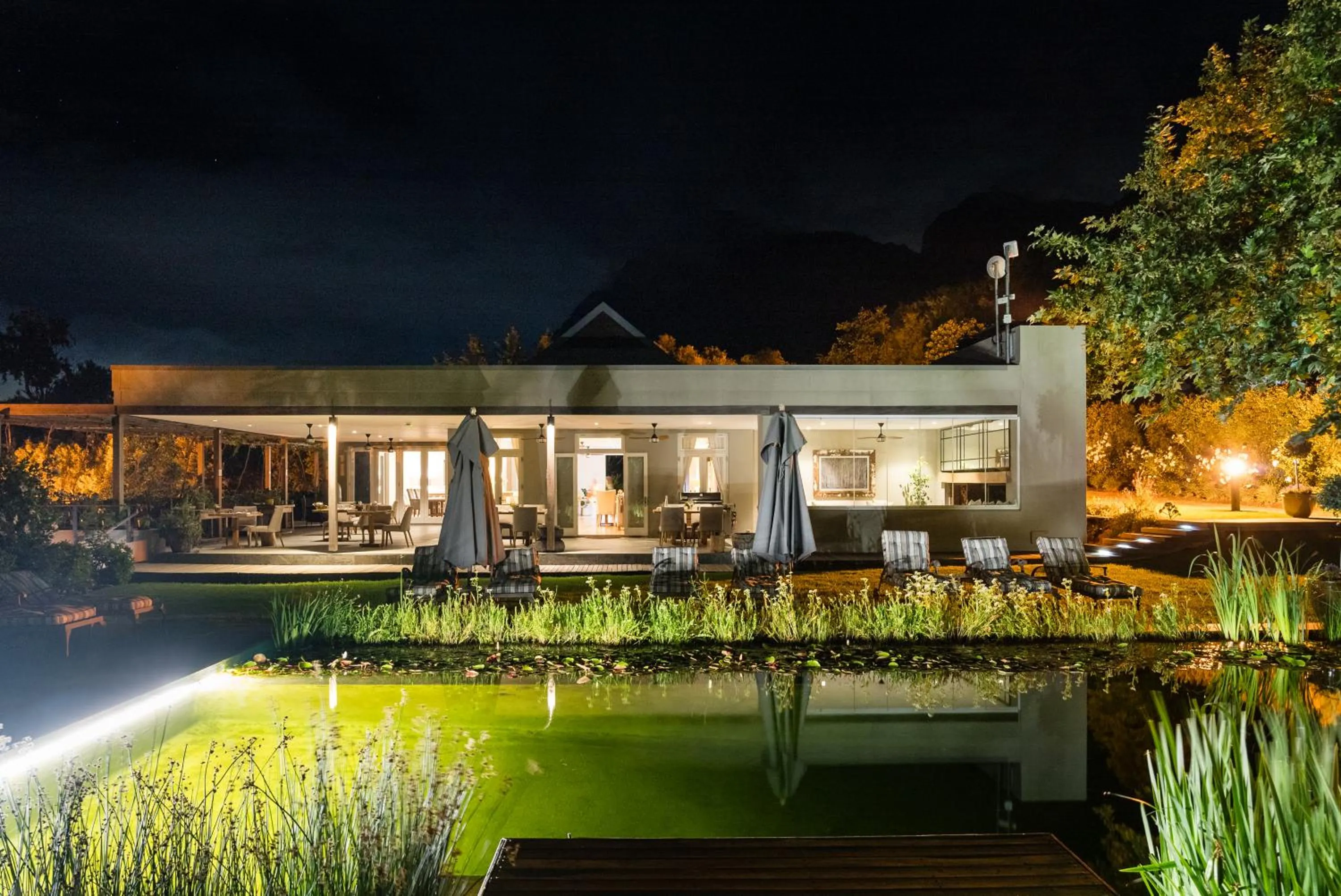 Swimming pool in Angala