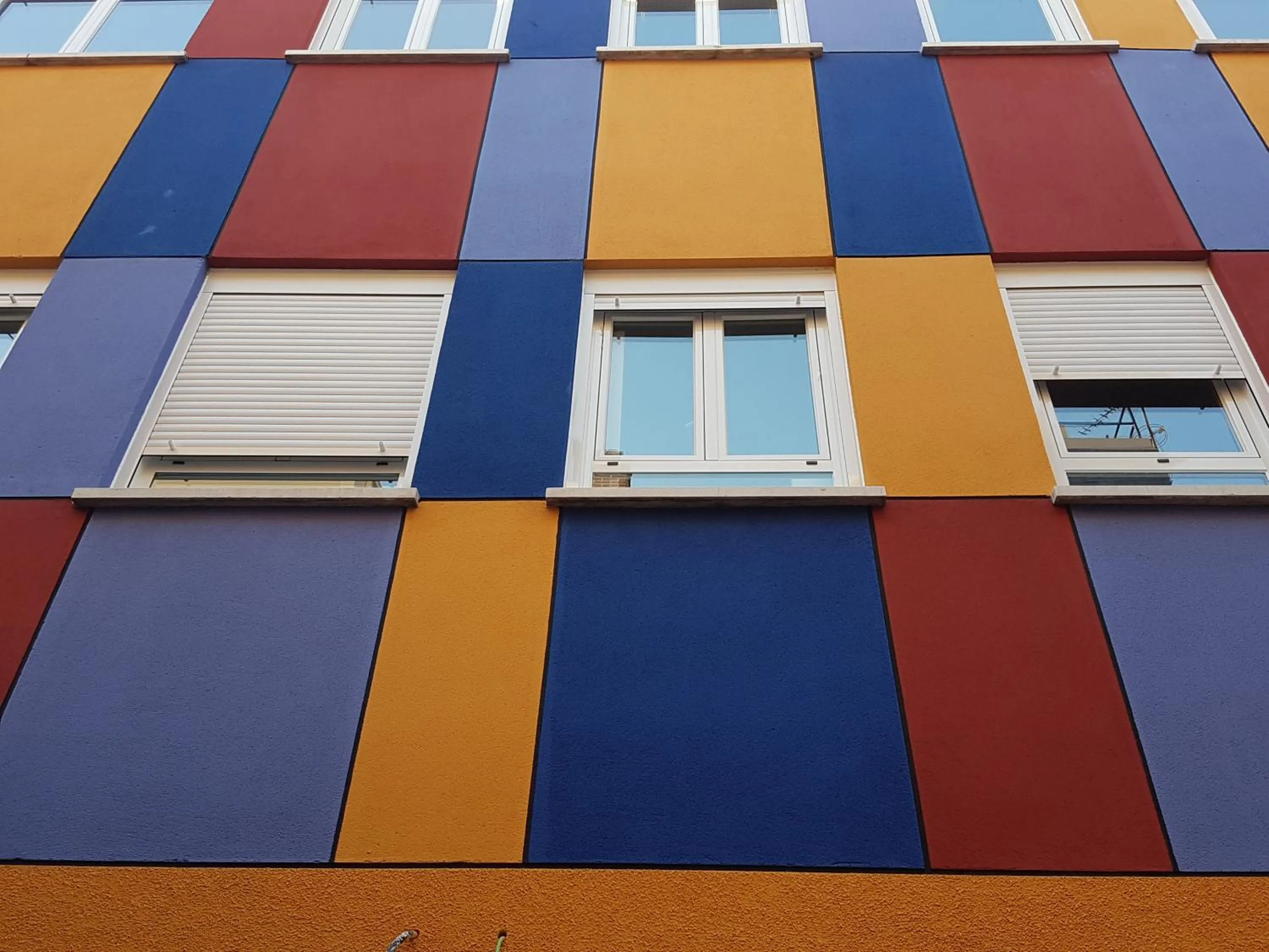 Property building in Avenida De America Tijcal