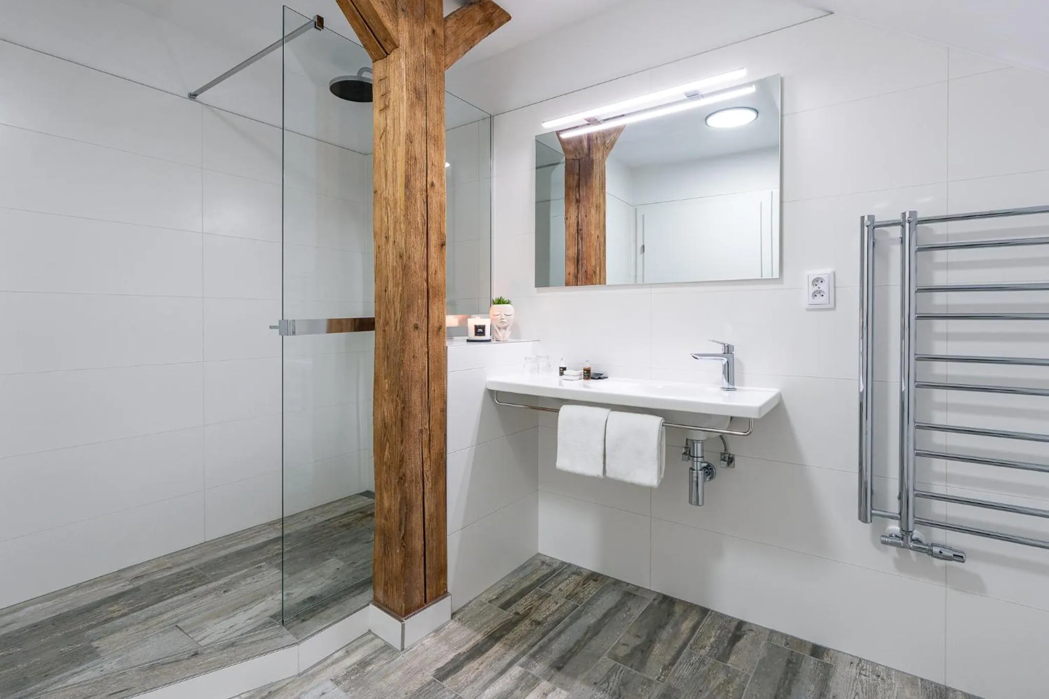 Shower in Hotel Zlaty Andel