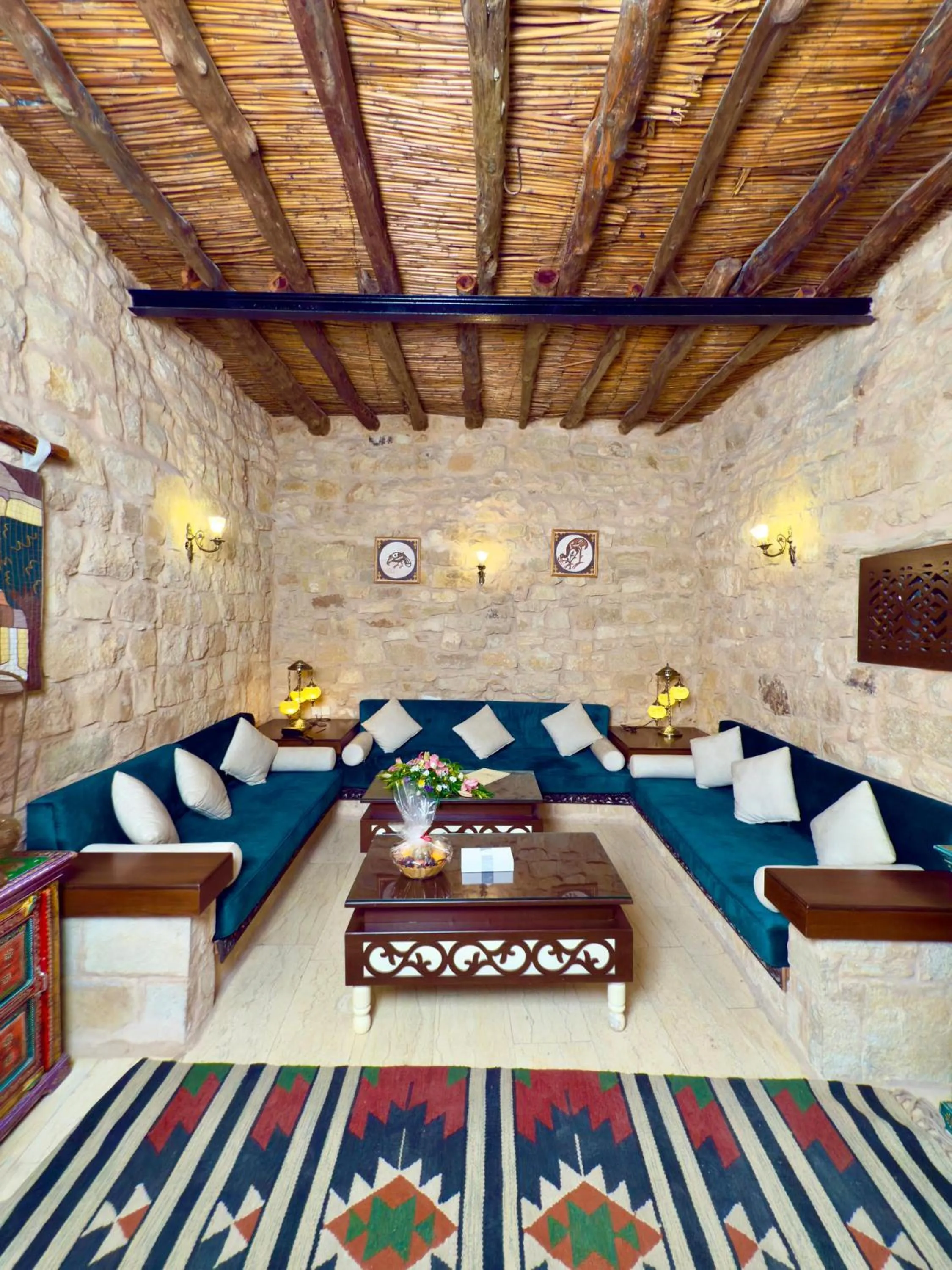Living room, Bed in Hayat Zaman Hotel And Resort Petra